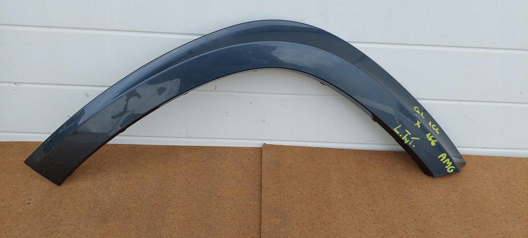 MERCEDES GL 166 x 166 AMG listwa lewy tyl