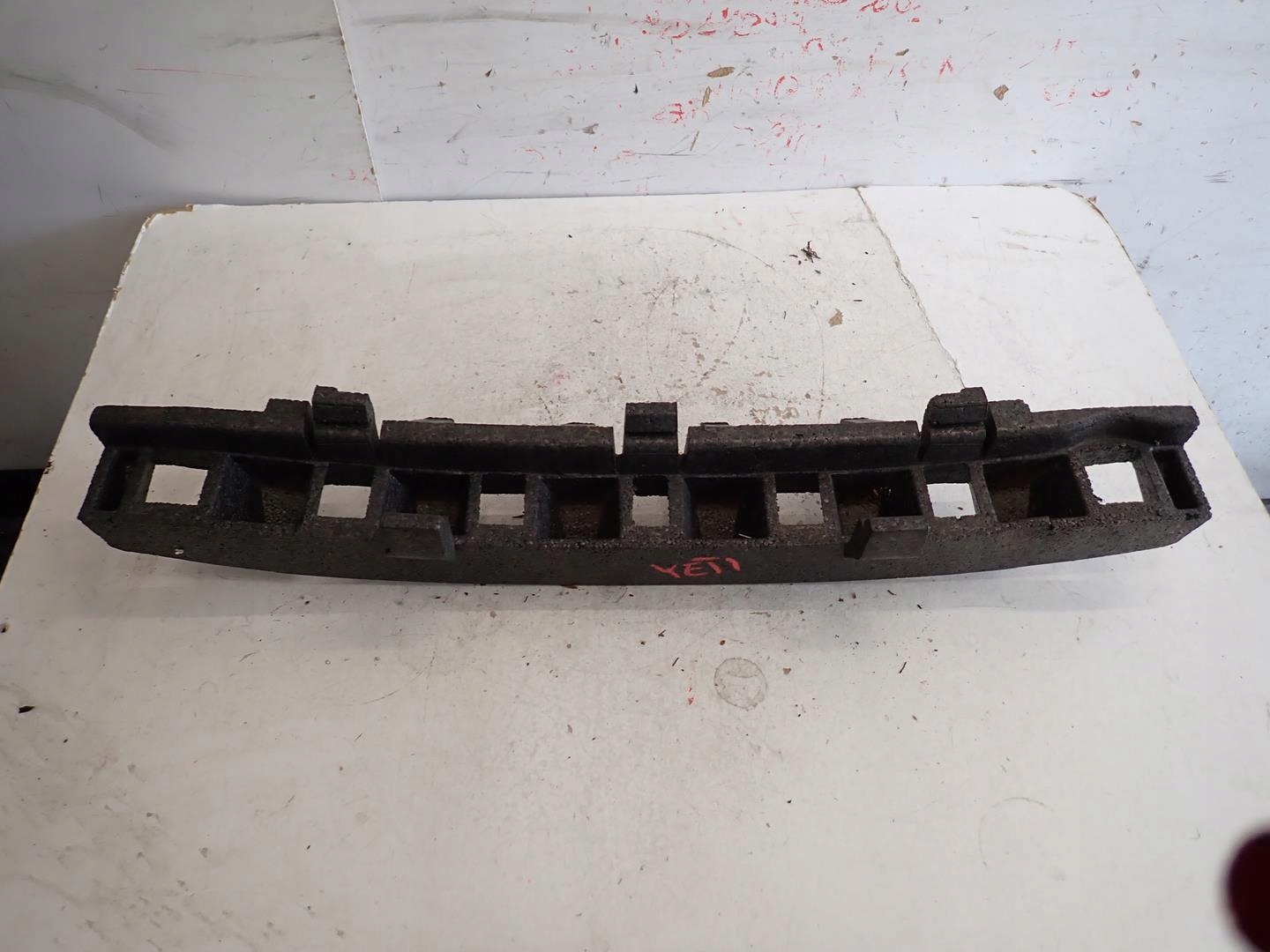 Absorber nárazníku předek SKODA YETI 2009- 5L0807248