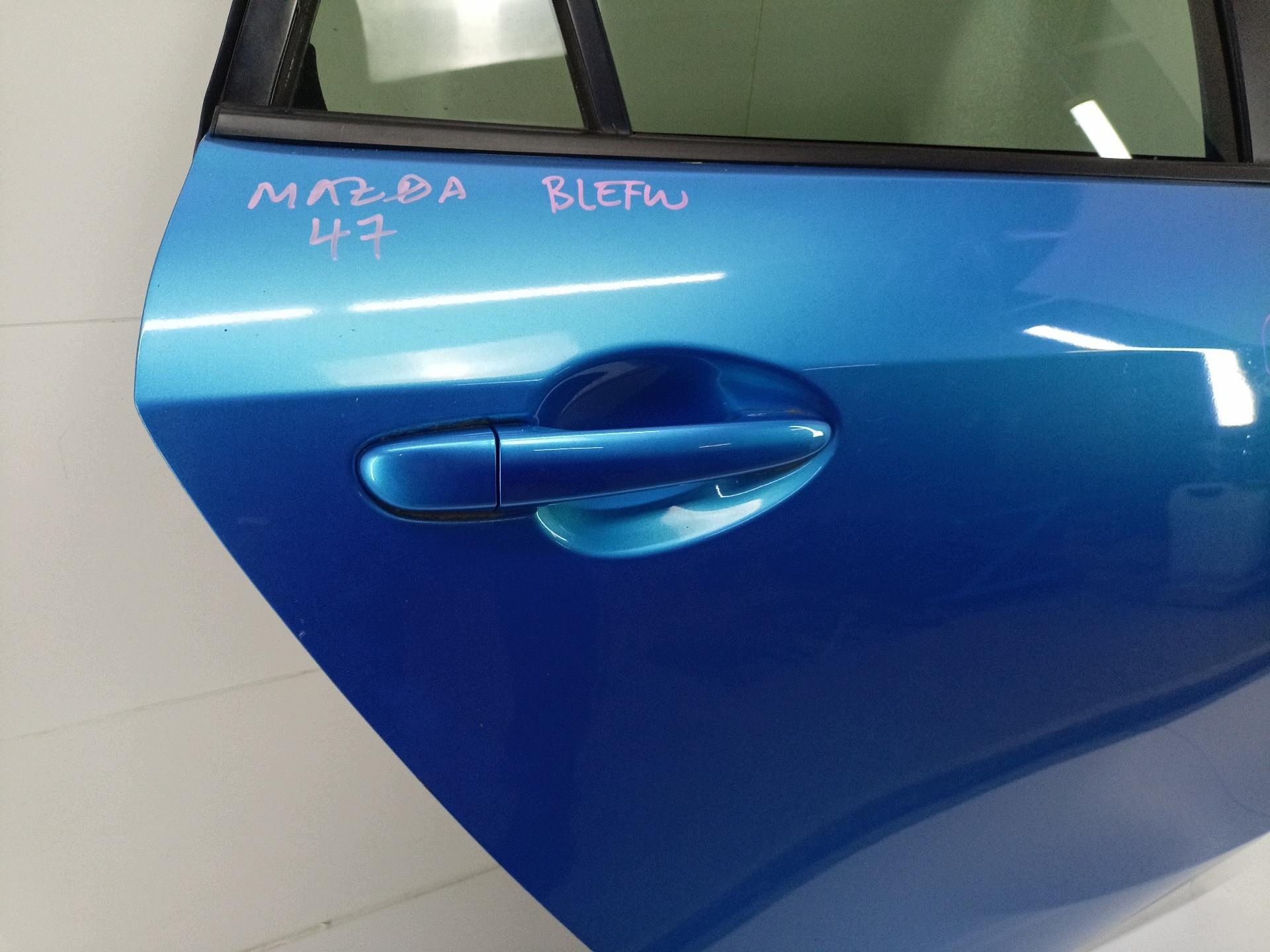 door rear part right side Mazda 3 2 BL 2010