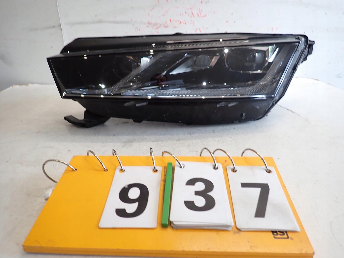 light front front left SKODA OCTAVIA IV 2020- FULL LED 5E4941015A