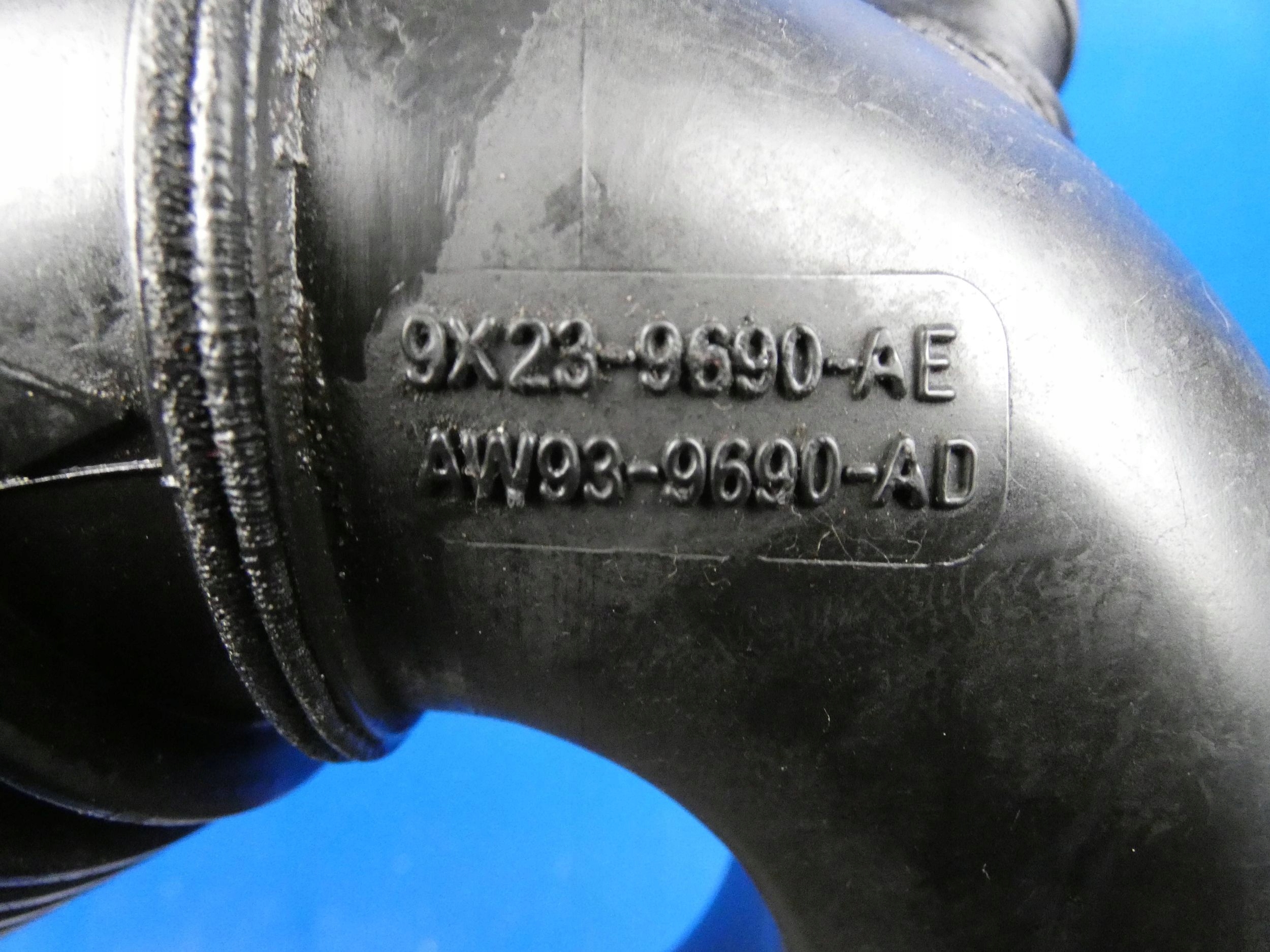 JAGUAR XJ X351 XF 3.0 D pipe DOLOTOWA air