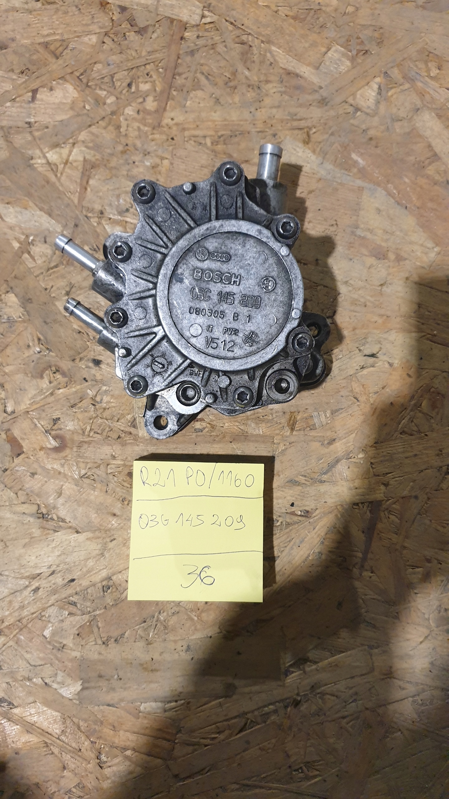 НАСОС ВАКУУМ AUDI 2.0TDI3g145209