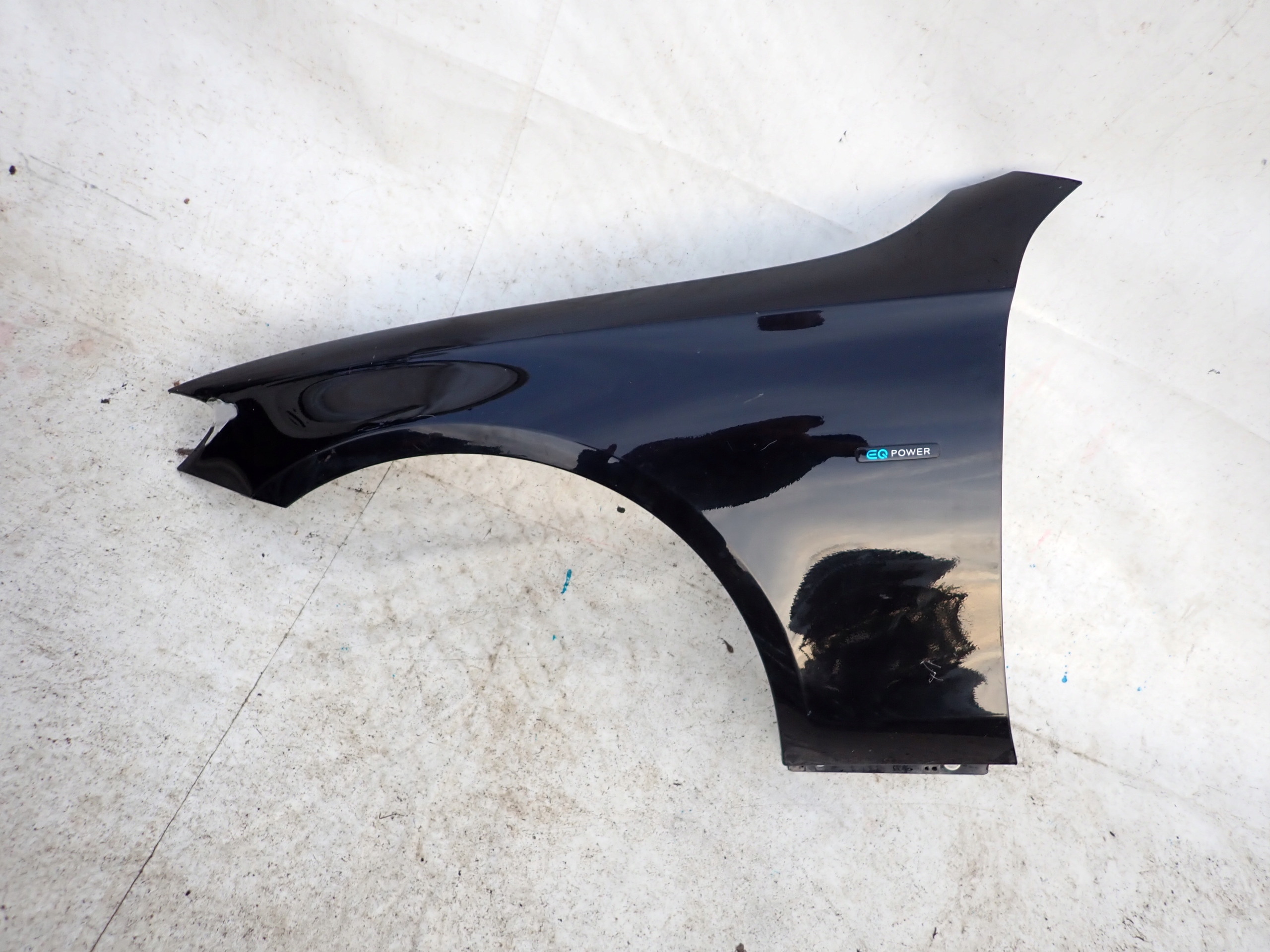 MERCEDES E-KLASA W213 16- fender left front front