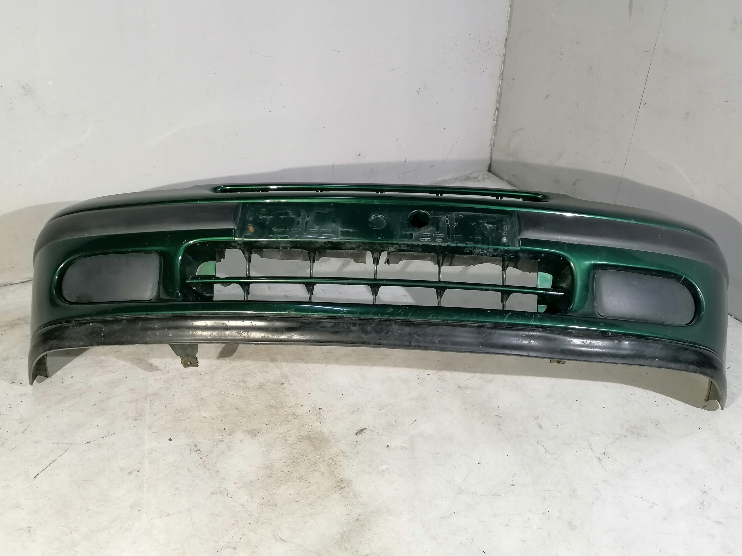 Renault Clio and lift bumper front front NV926