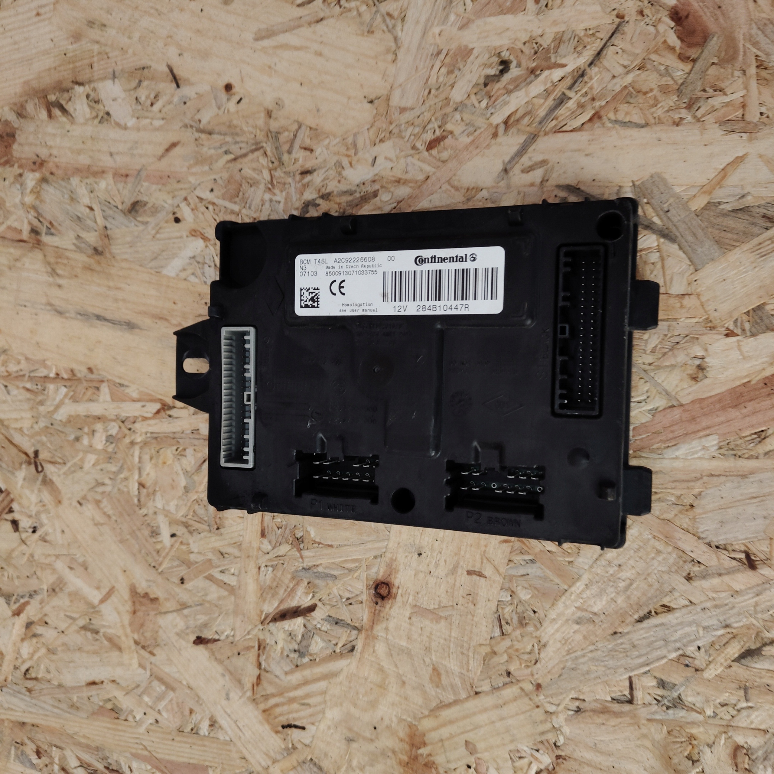 modulo BCM RENAULT 284b10447R CLIO IV LIFT