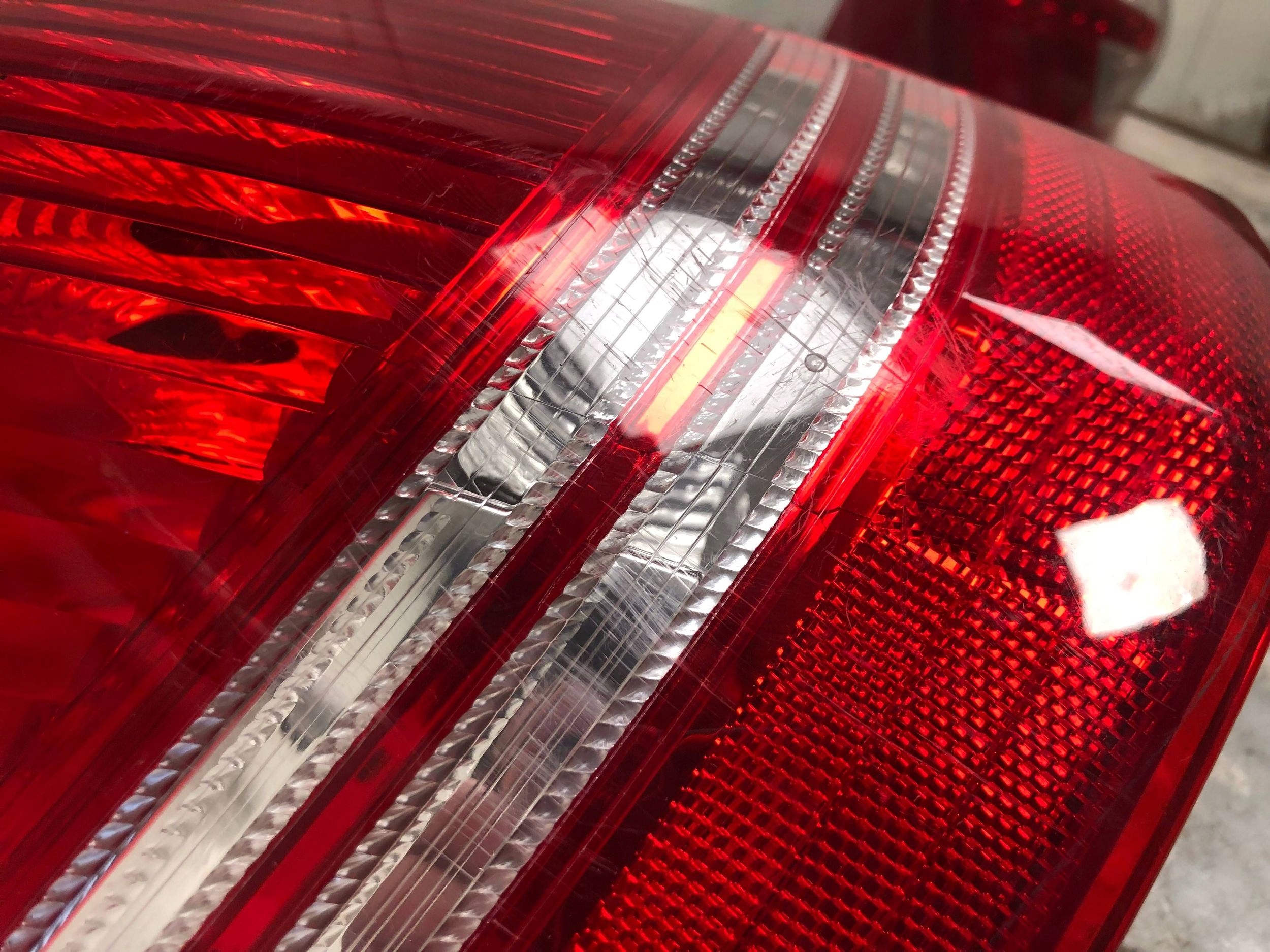 light left rear part CITROEN C4 and HB 9655864080