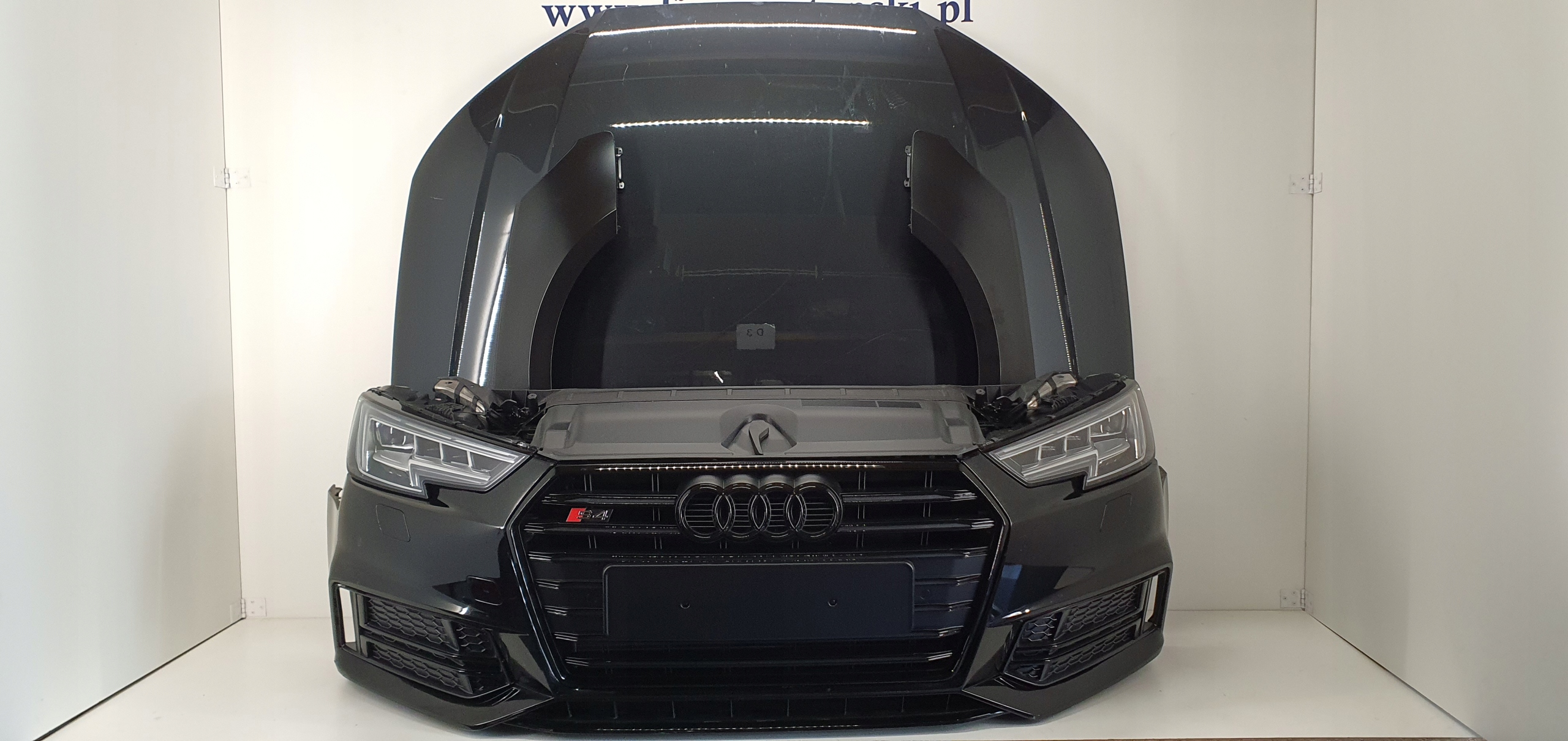 AUDI A4 B9 S4 8W 16- KOMPLETNY PRZÓD