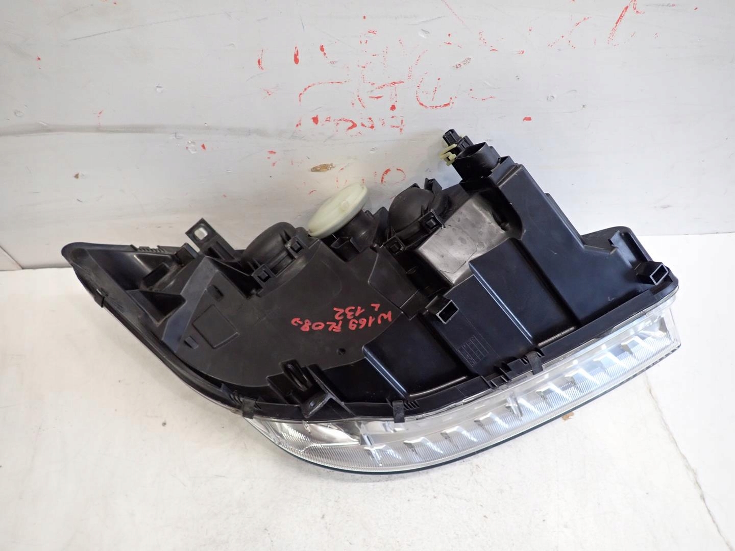 light front front left MERCEDES A-KLASA W169 LIFT 2008- A1698205761