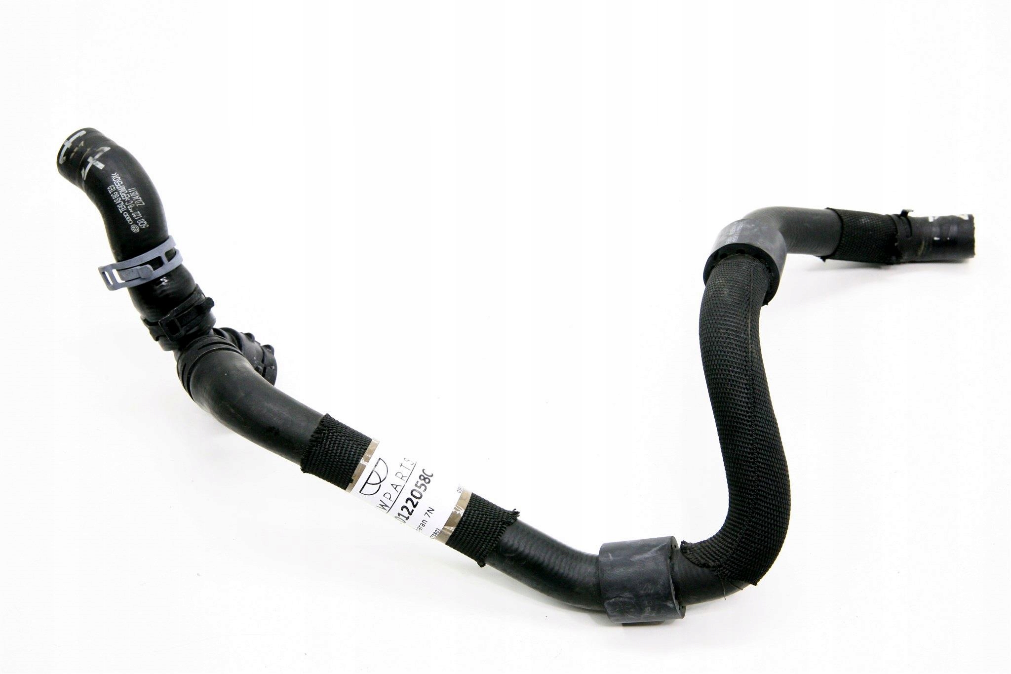 5Q0122058C - Новый шланг для воды VW Golf VII PASSAT B8