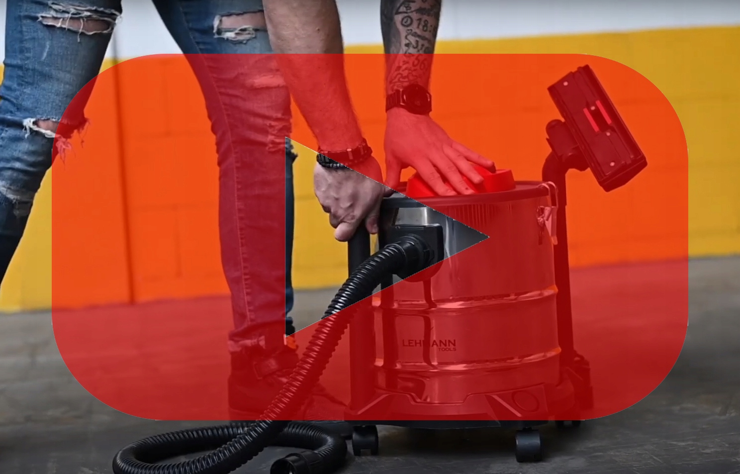 ODKURZACZ PRZEMYSŁOWY do POPIOŁU GRUZU KOMINKA 2000W metalowy zbiornik 20l Zasilanie sieciowe