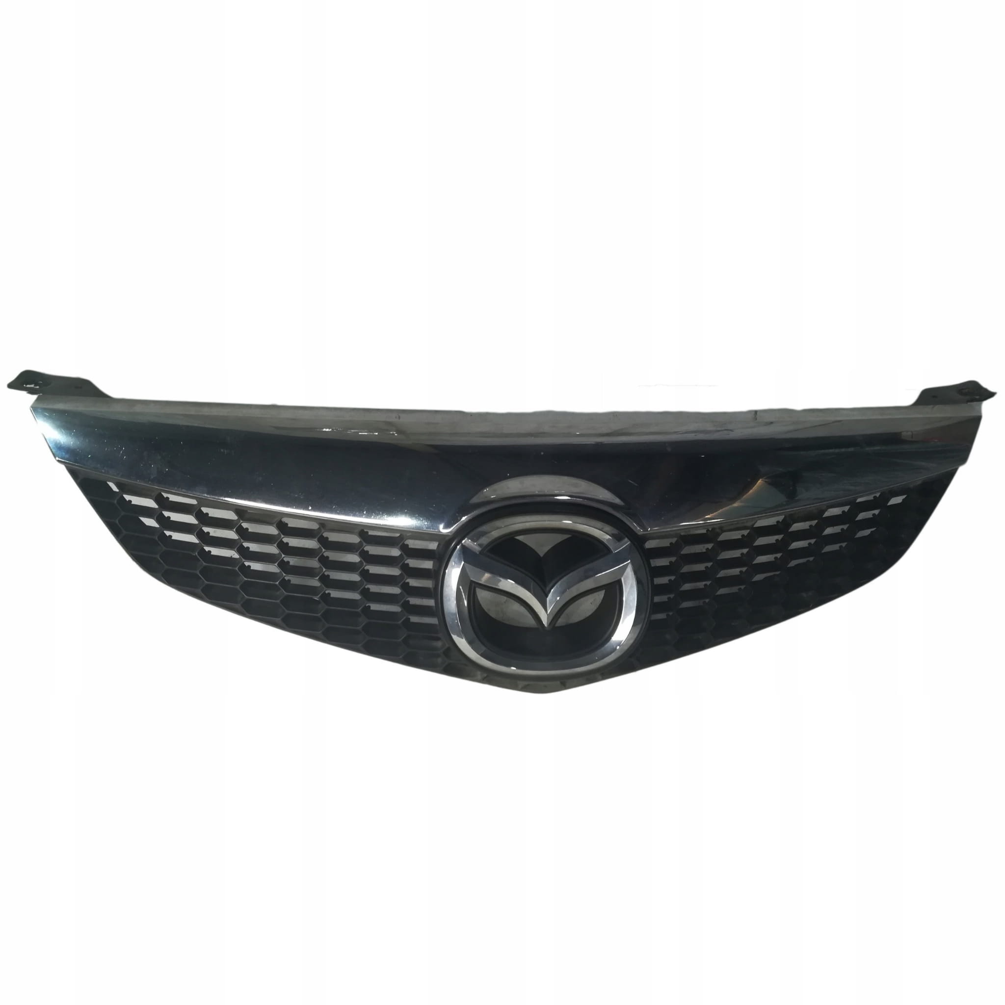 mazda 6 2.0d решетка радиатора GR1L50712