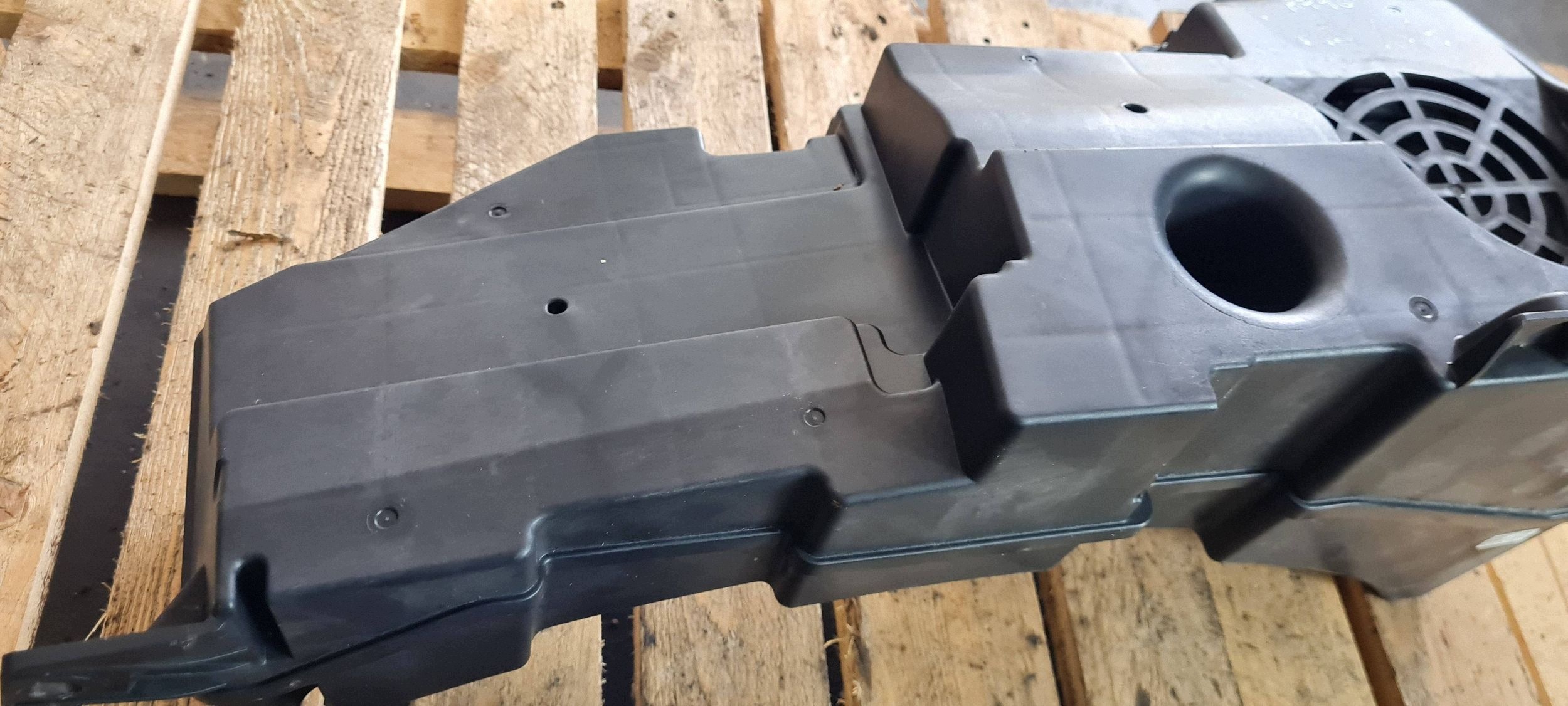 A7 4G speaker SUBWOOFER boot rear part 4G9035381A A6 C7 4G KOMBI