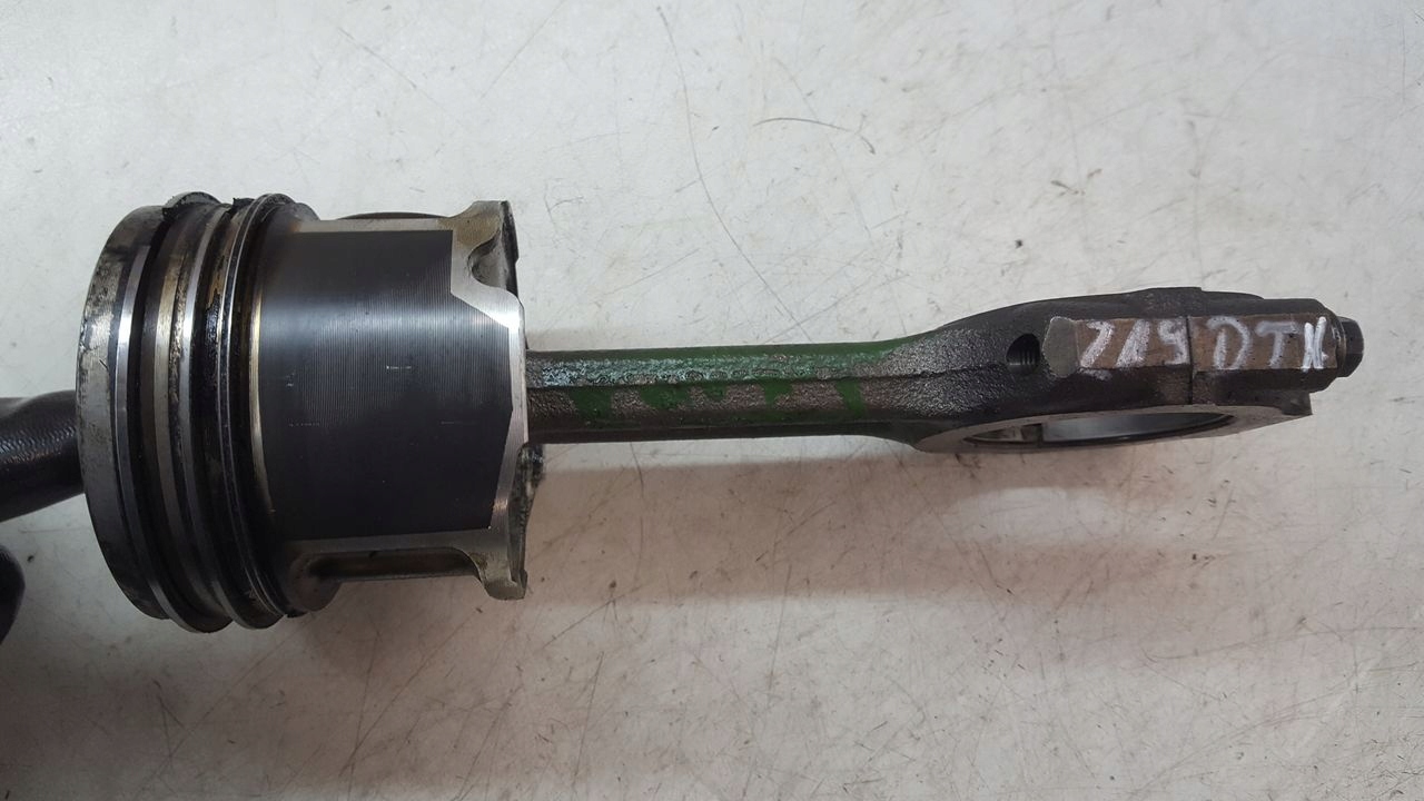 Piston Bielle Opel Zafira B 1,9 CDTI