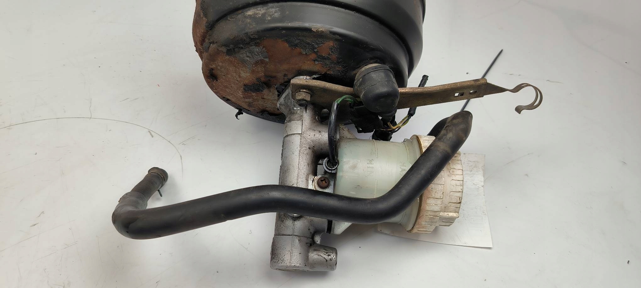 servo freno MITSHUBISHI PAJERO