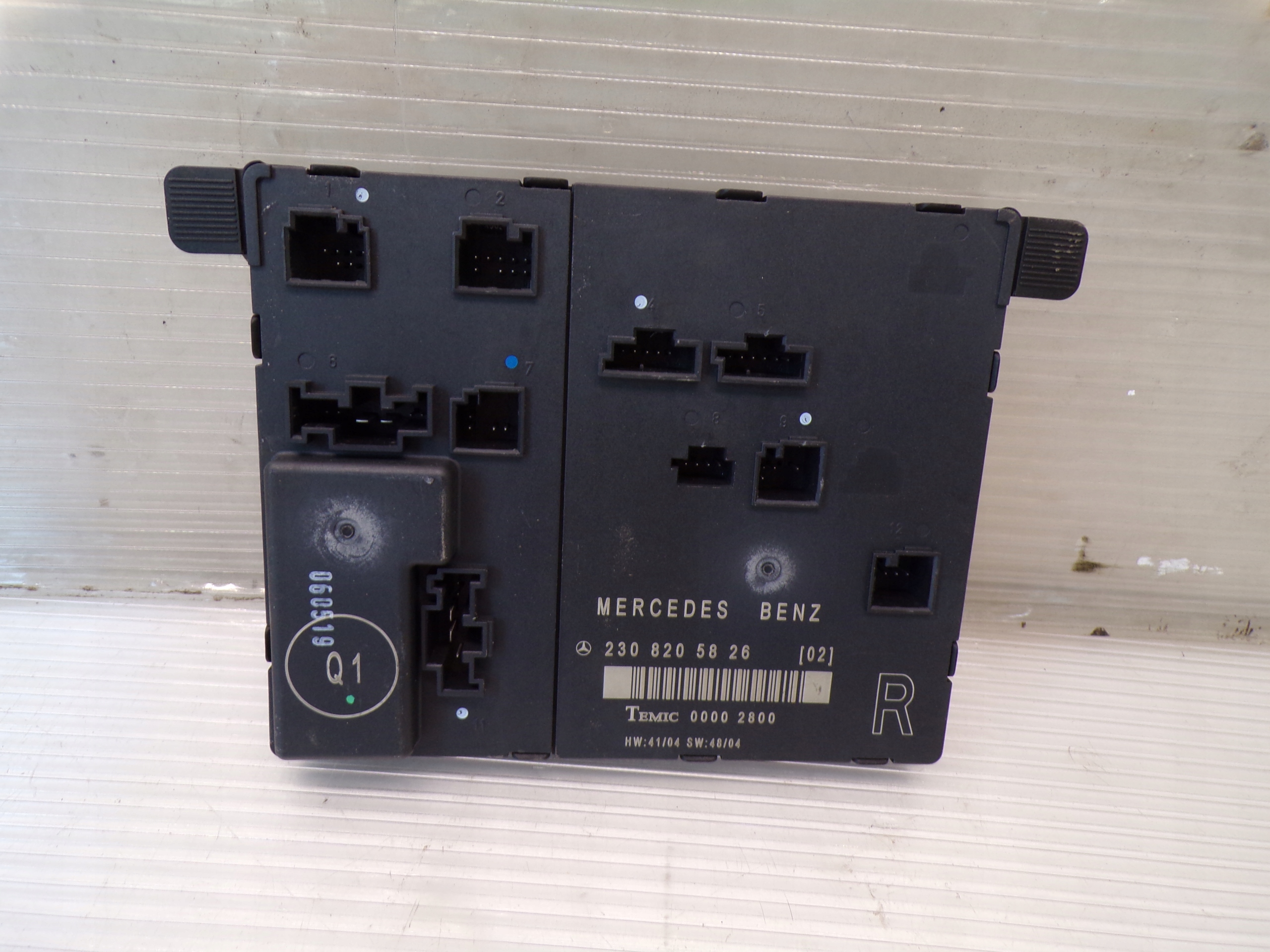 MODUŁ DRZWI PRAWY MERCEDES SL R 230 2308205826