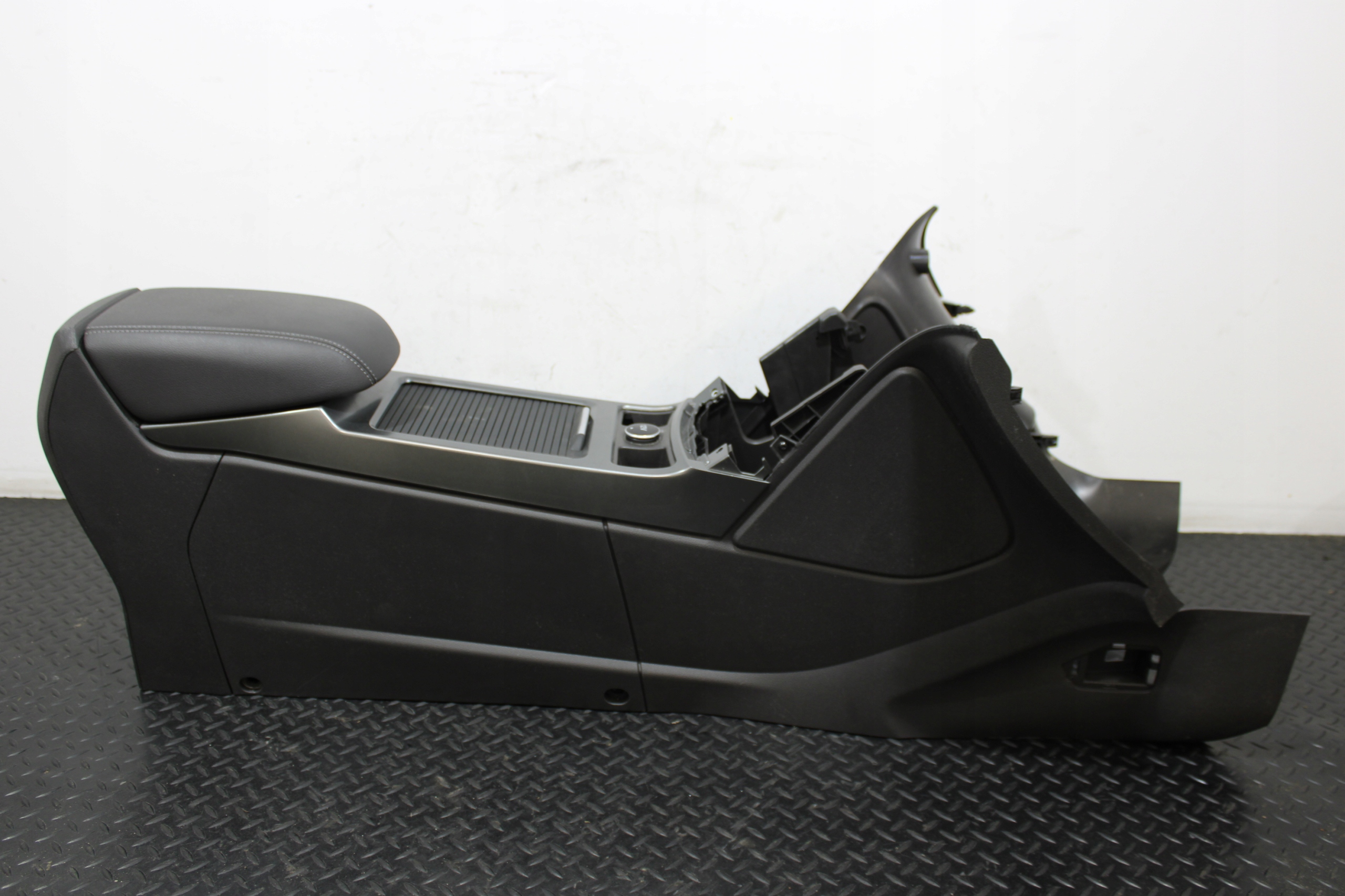 TUNEL central armrest FORD KUGA MK2 LIFT