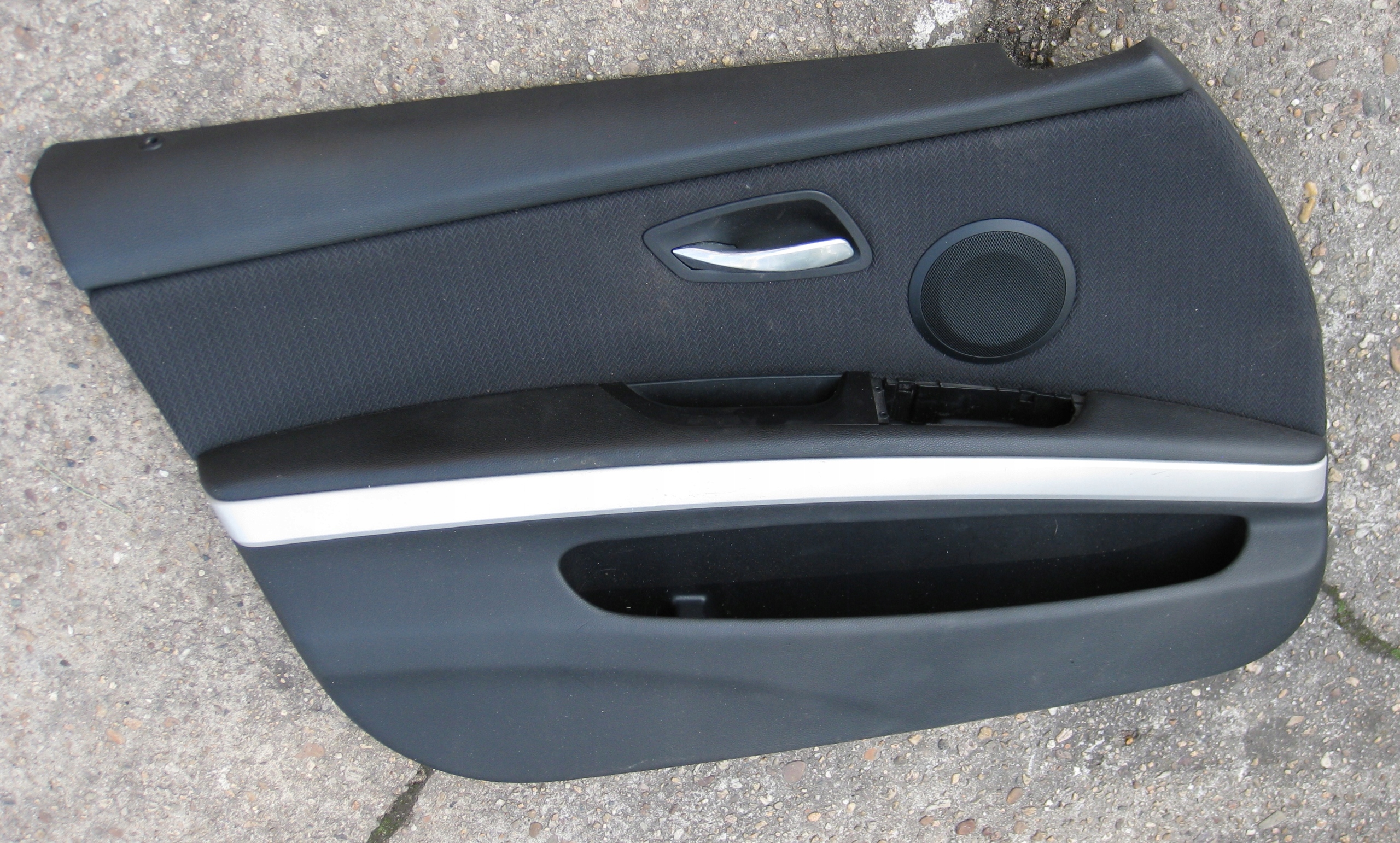 BMW E91 2.0 D 09R side upholstery door left front