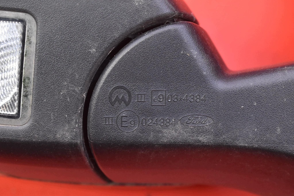 mirror left black, EU 024384 FORD MONDEO MK4 07-10 8 PIN