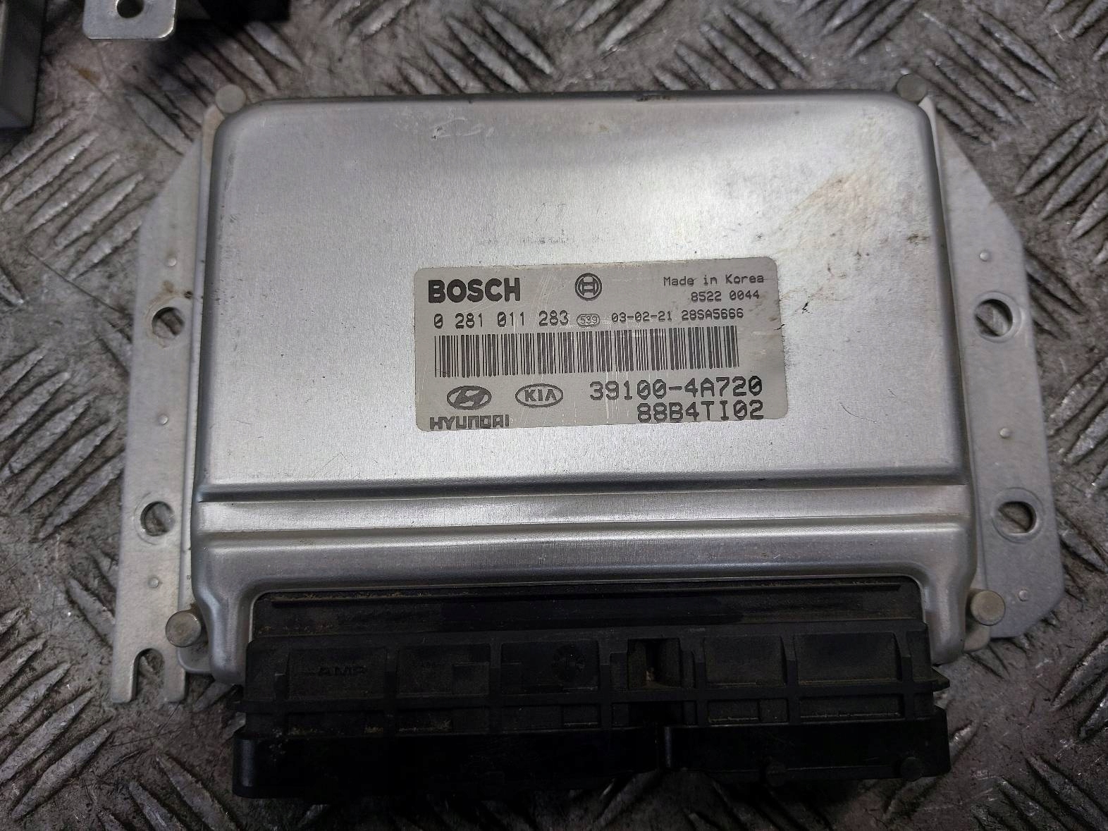 Montaggio STARTOWY KIA SORENTO e 2.5 CRDI 39100-4A720 95400-3E300