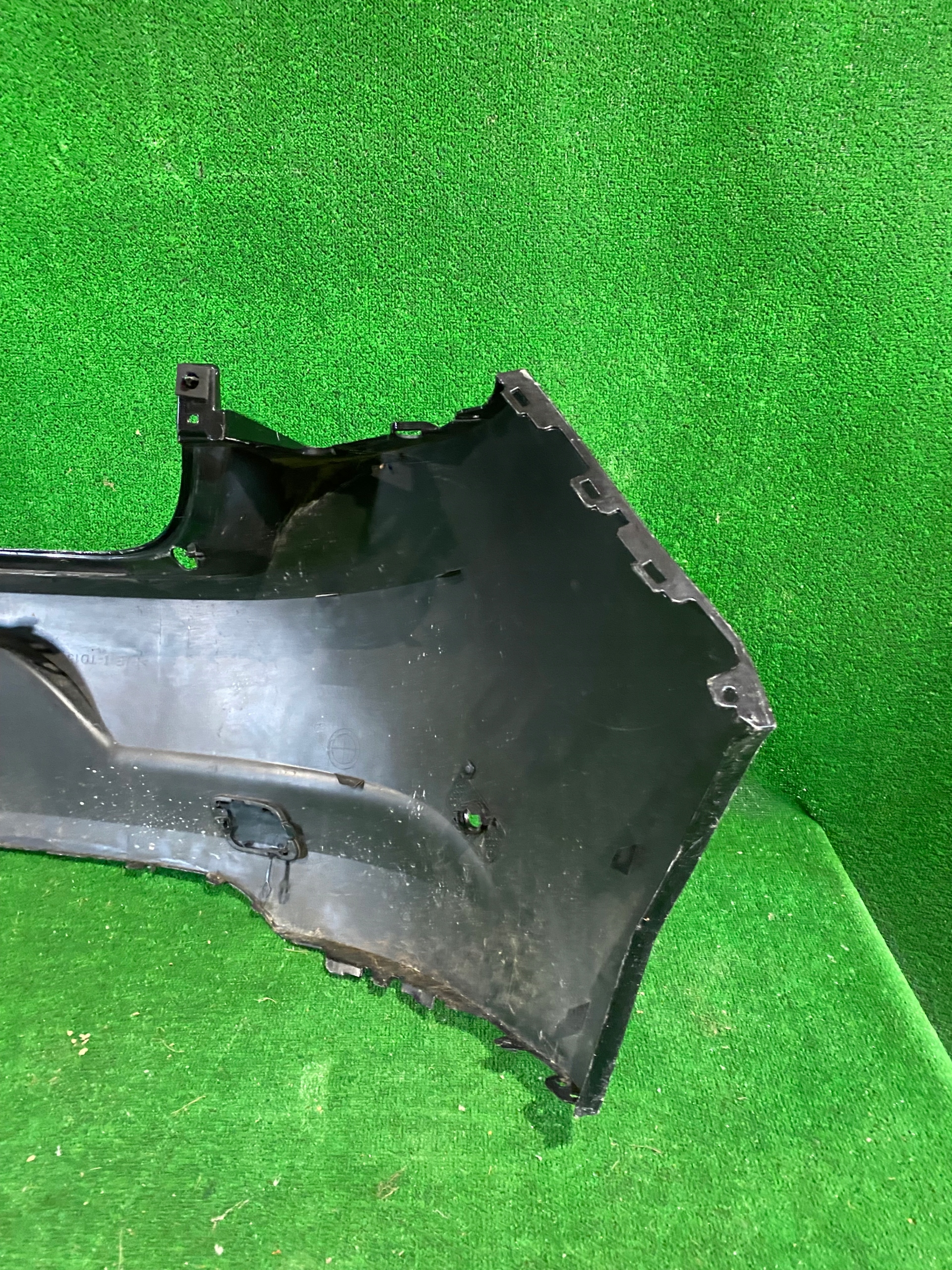 Stoßstange hinten heck RENAULT MEGANE IV HB