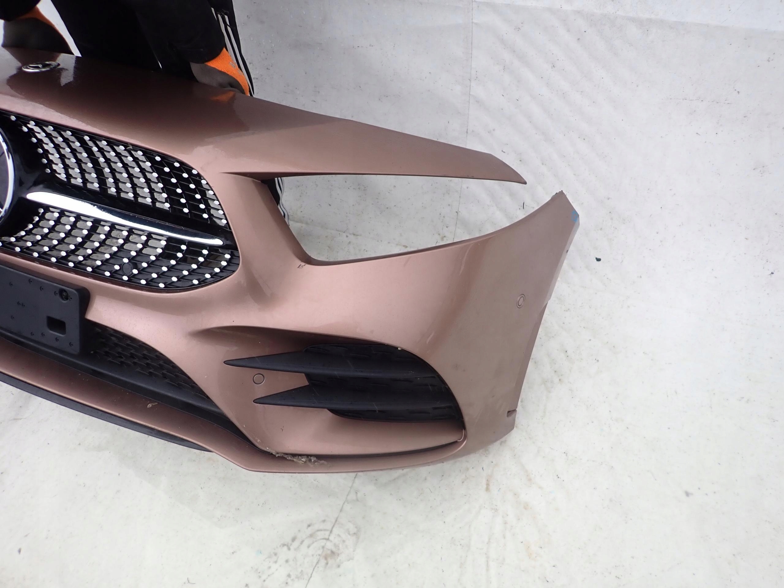 MERCEDES A-KLASA W177 AMG 18- bumper front PDC