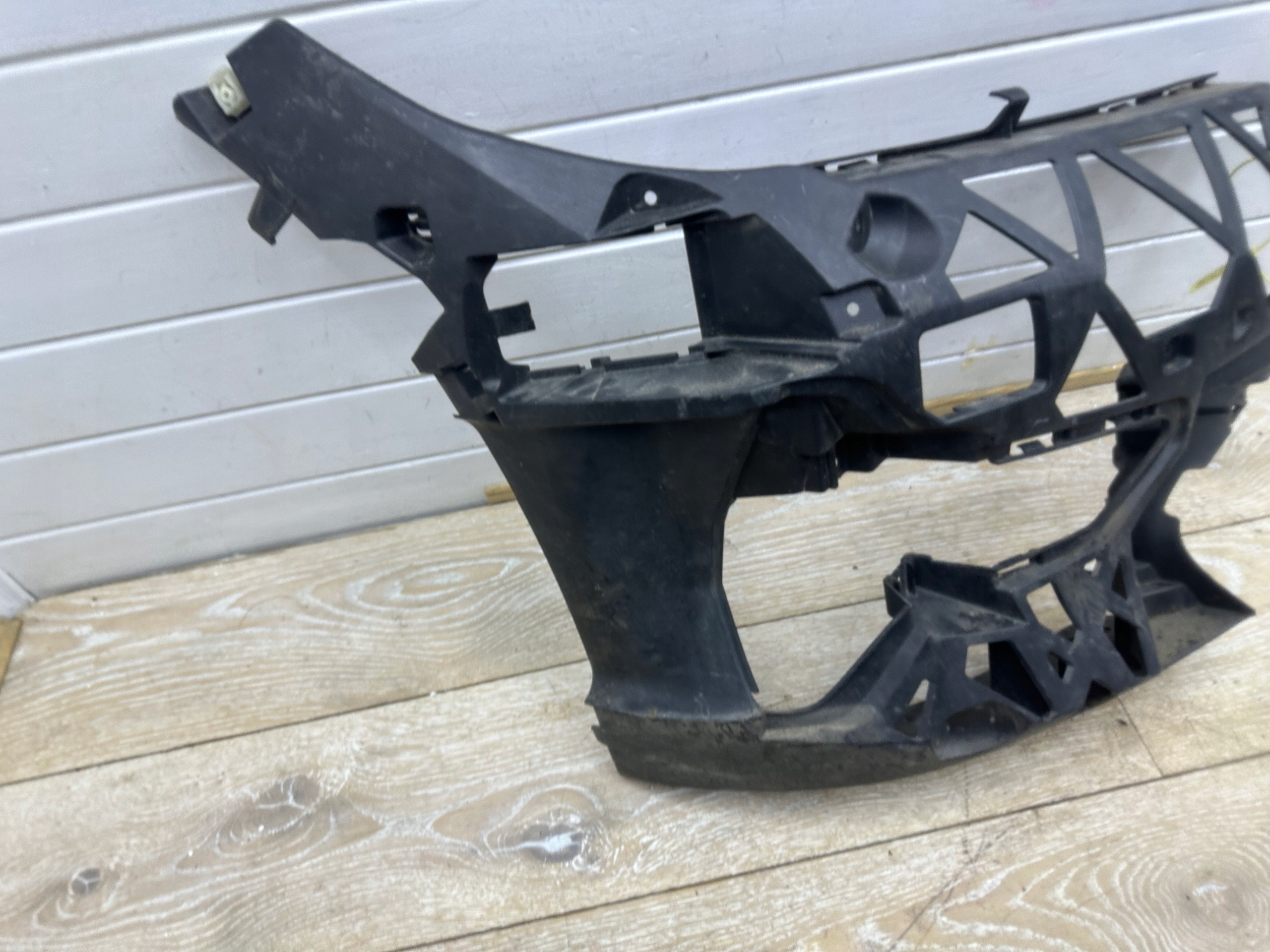 Support Console Support plaque Pare choc Droit (3) BMW 3 G20 G21 7422248