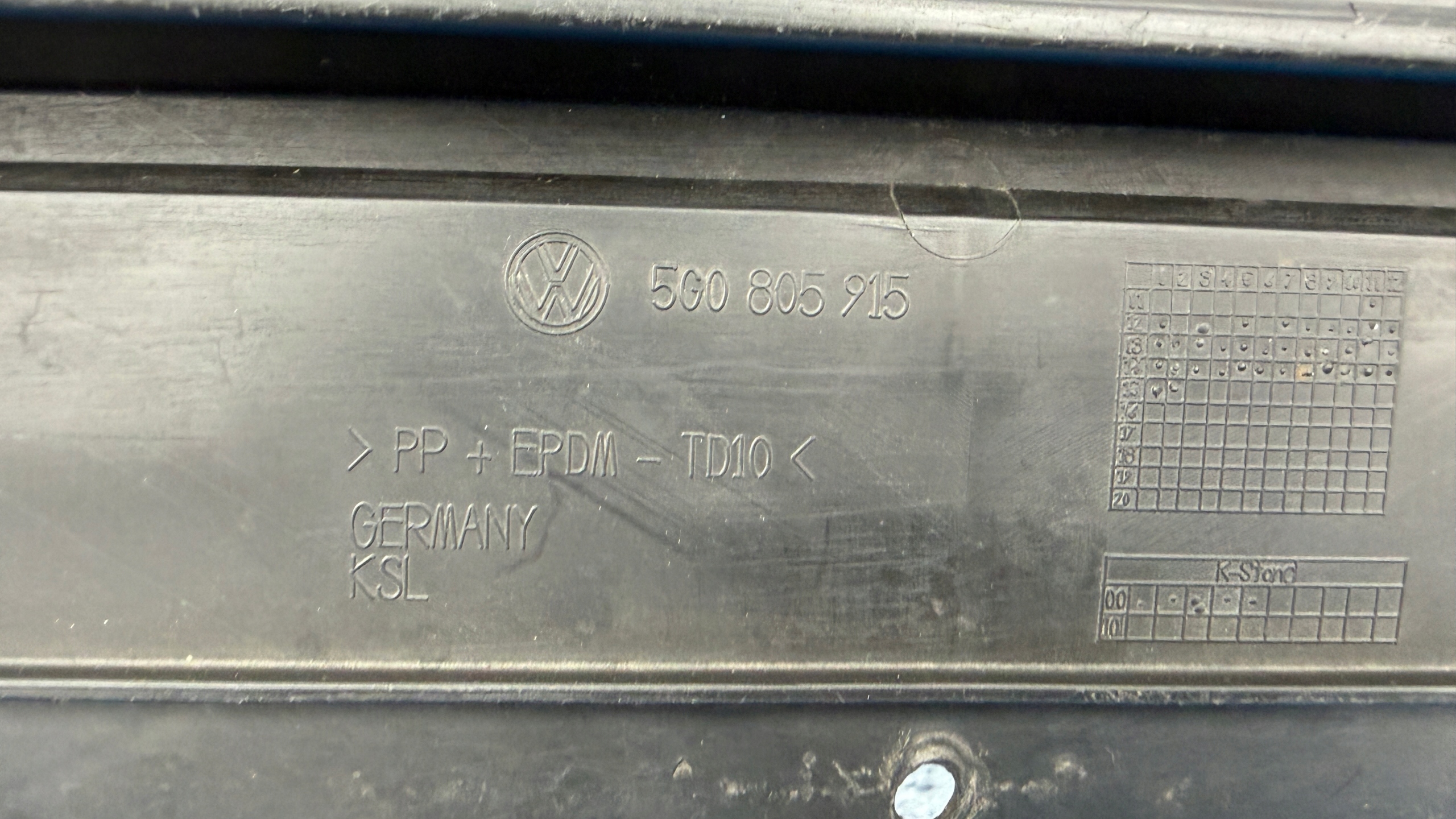 VW GOLF 7 VII 12-16 ROK SPOILER Heckspoiler der Stoßstange vorne abdeckung E491