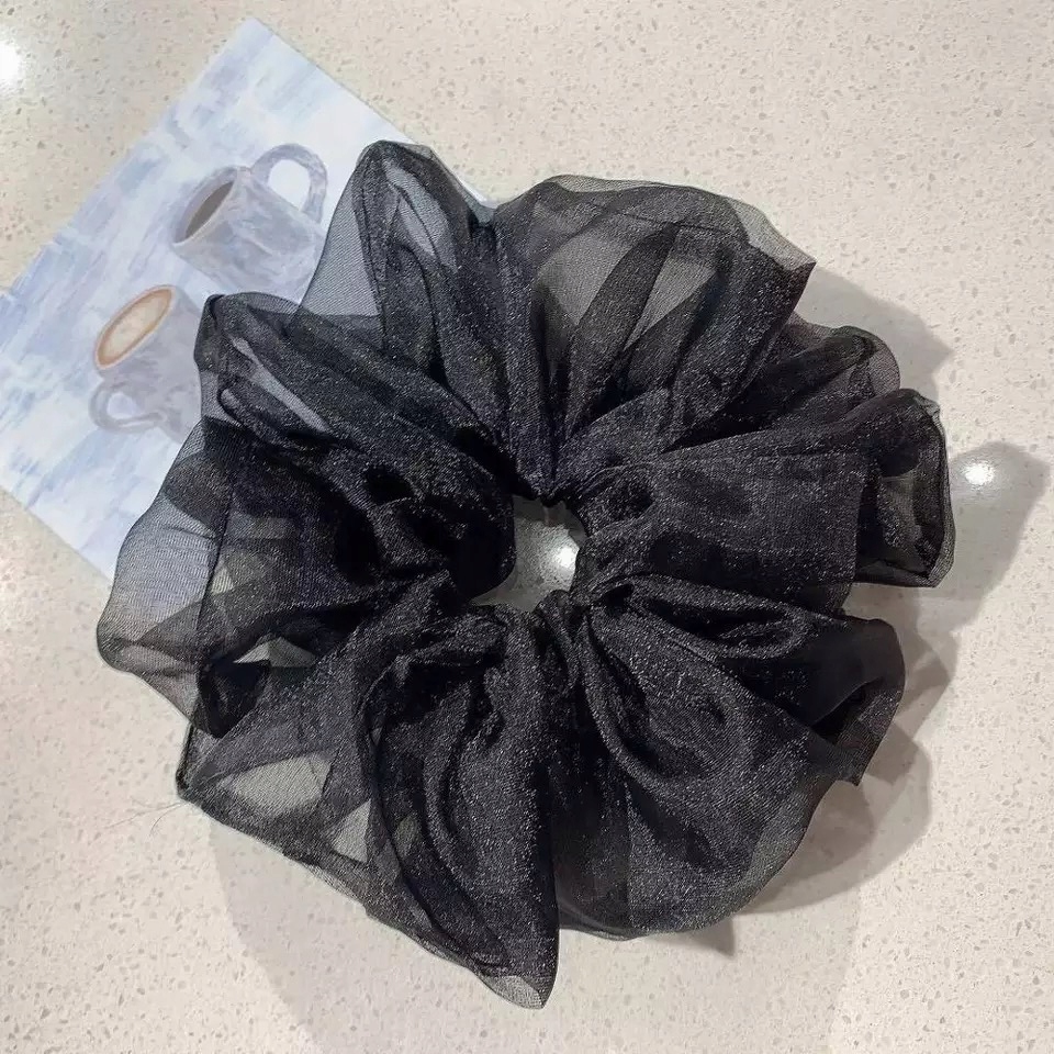 

Gumka scrunchie aksamitka tiulowa czarna XXL