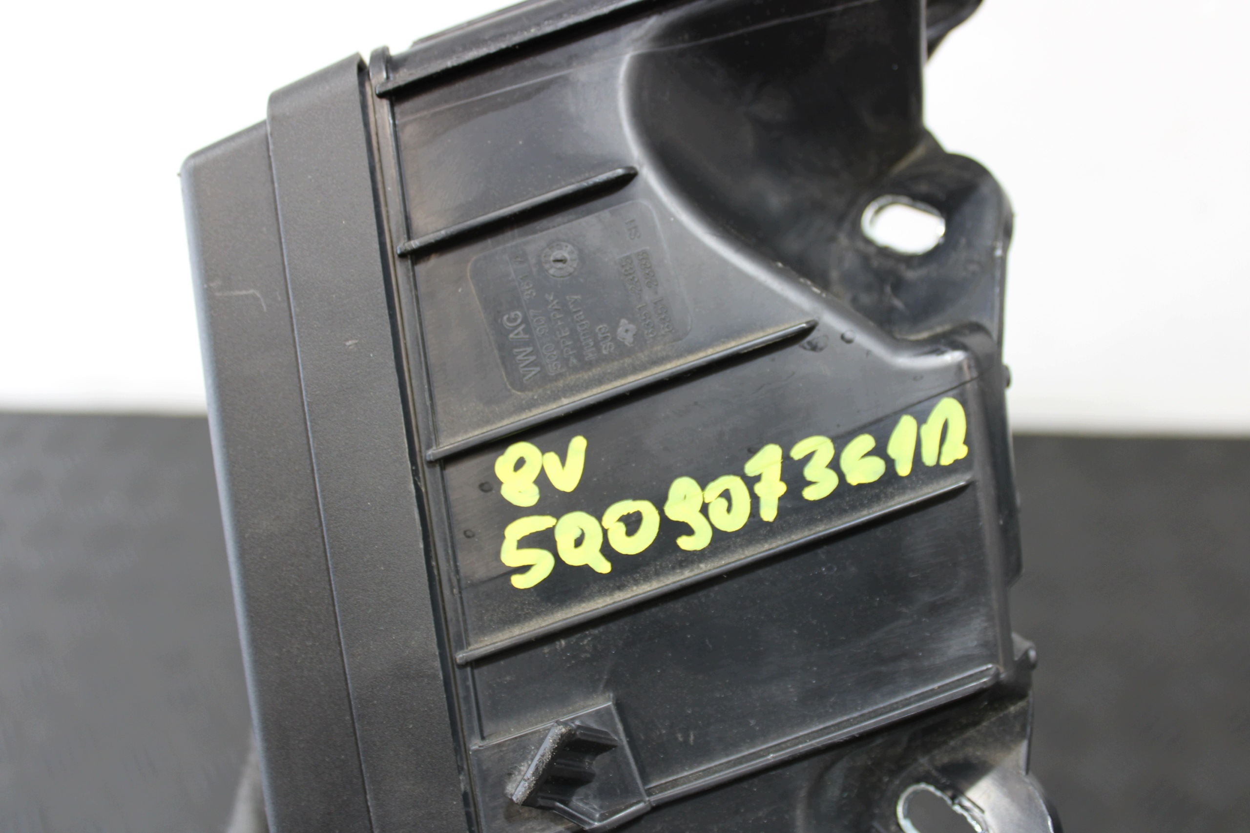 Boîte Module fusibles 5Q0907361A AUDI A3 8V0 8V4 2013