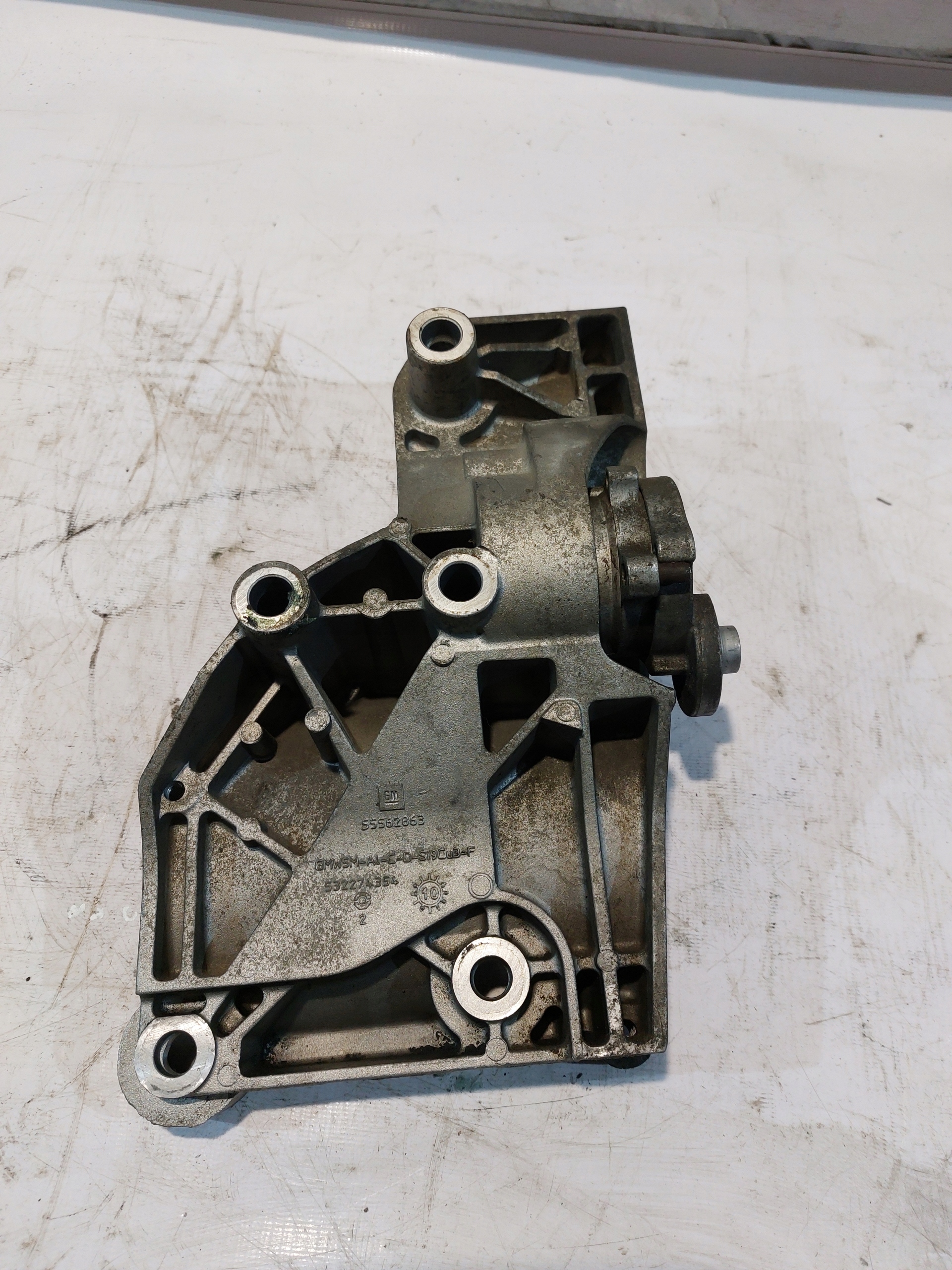 holder alternator OPEL INSIGNIA A 2.0CDTI