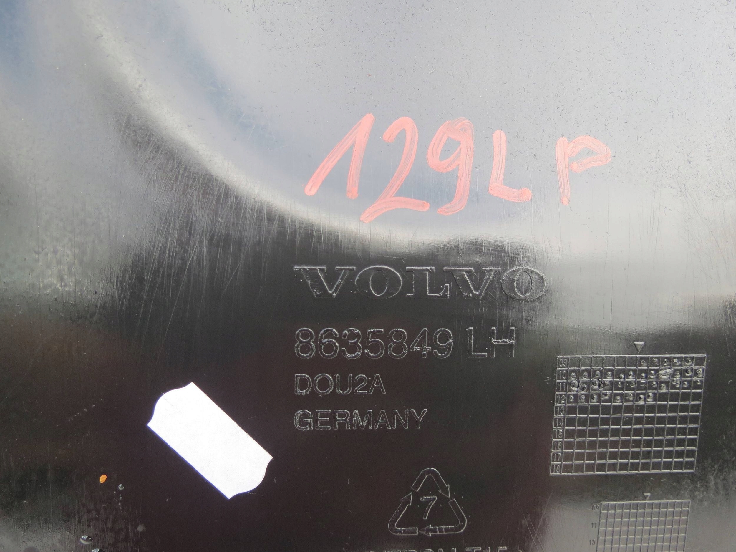 side door left front VOLVO S60 II V60 and 2.0 163KM 8635849