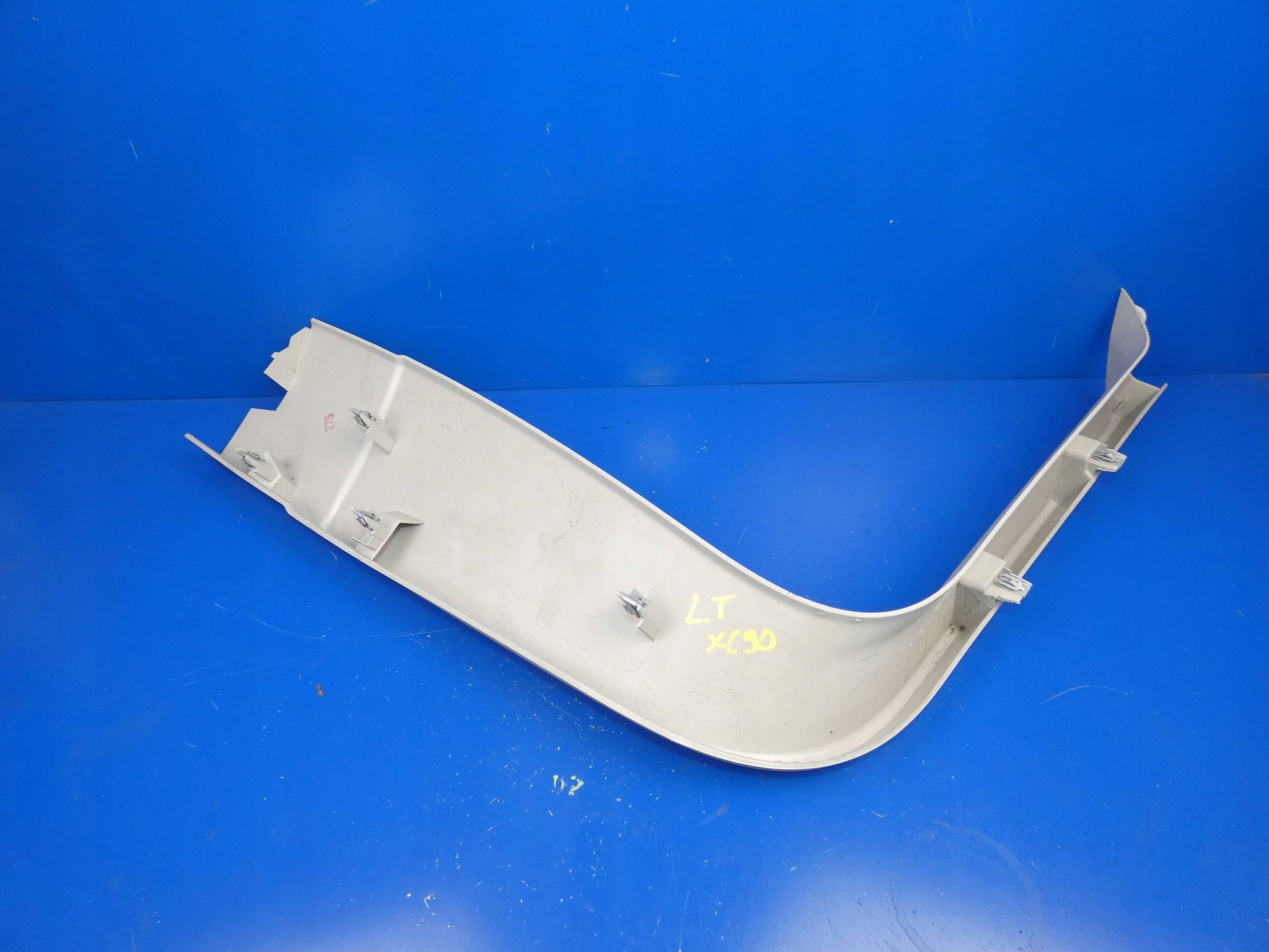 VOLVO XC90 II cover moulding bonnet boot left rear part