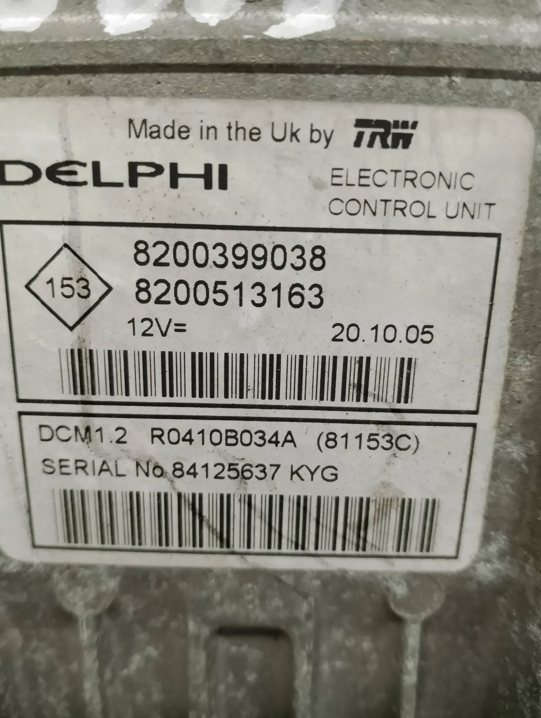 control unit computer of the engine RENAULT MODUS 8200399038