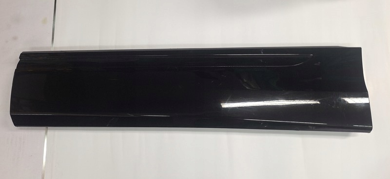 moulding door left rear part AUDI Q8 4M88533969