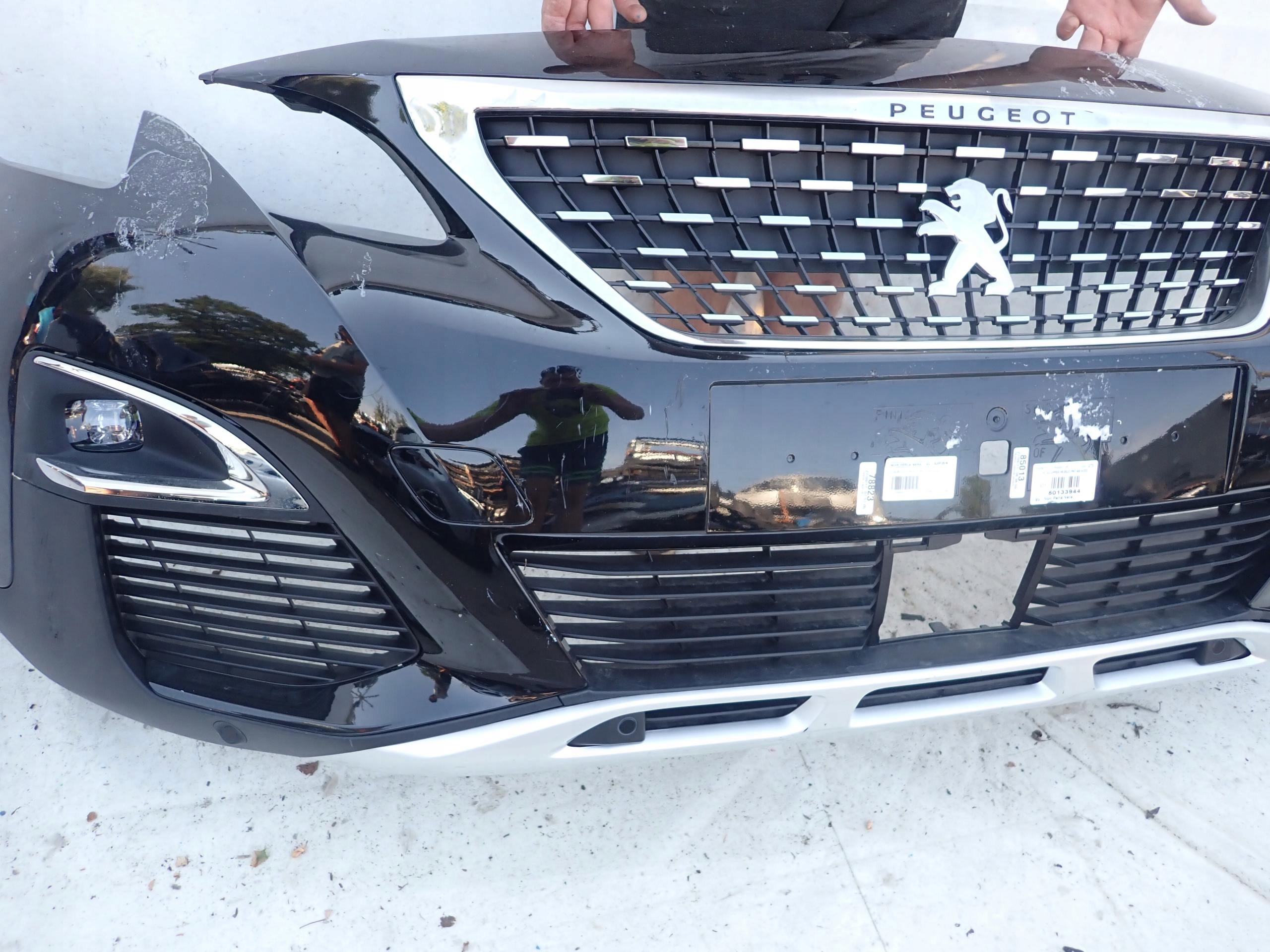 PEUGEOT 3008 II 16- bumper front front 6PDC