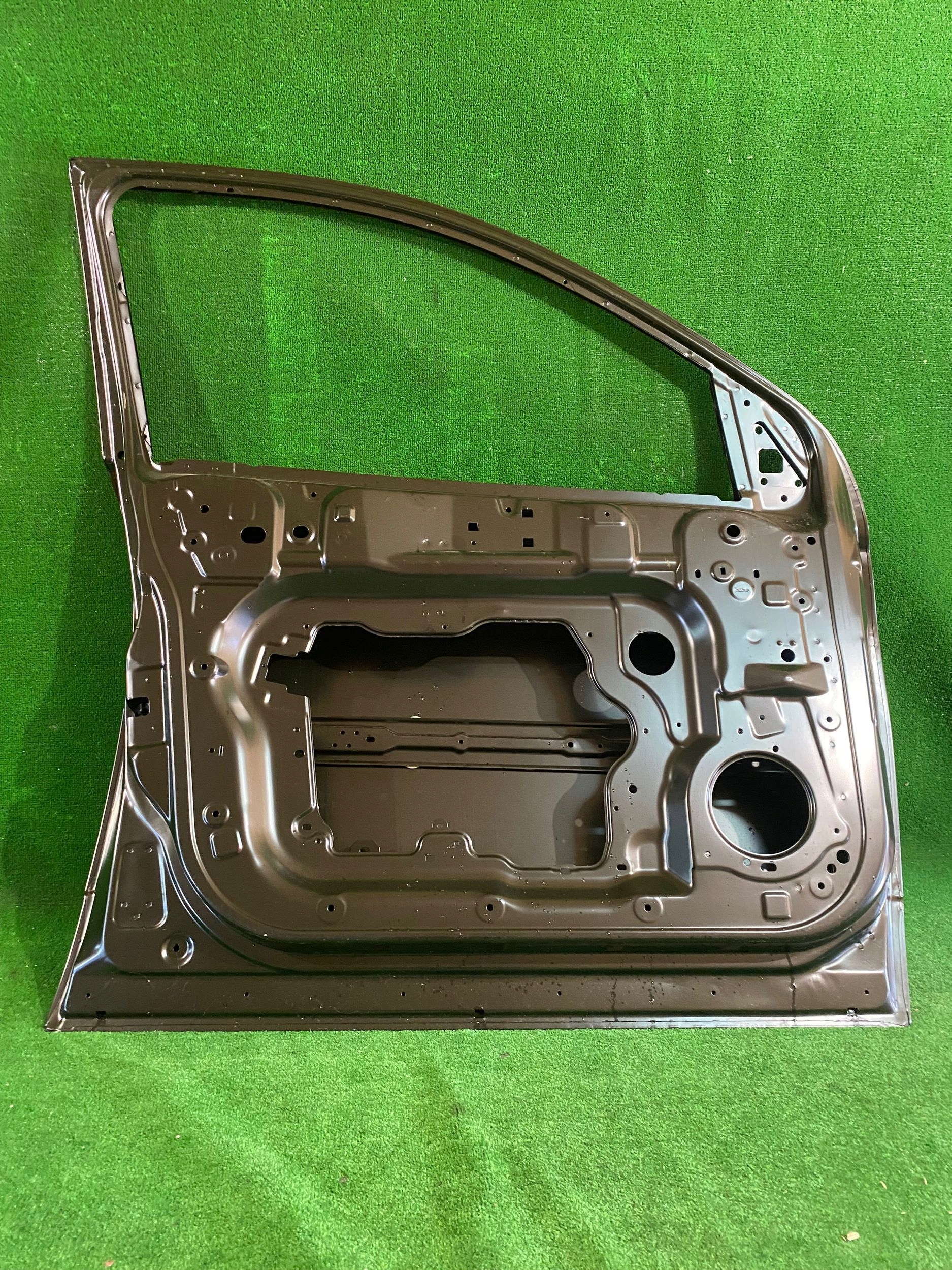 door front left left front NISSAN QASHQAI and J10