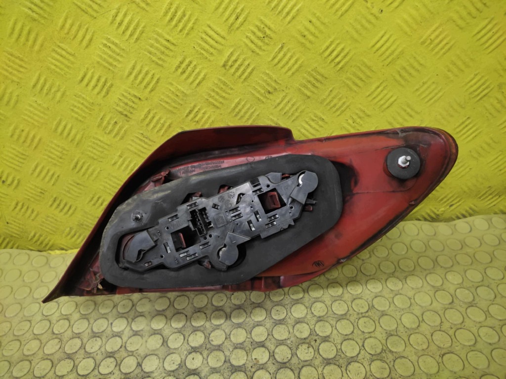 PEUGEOT 307 far lijevi stražnji dio