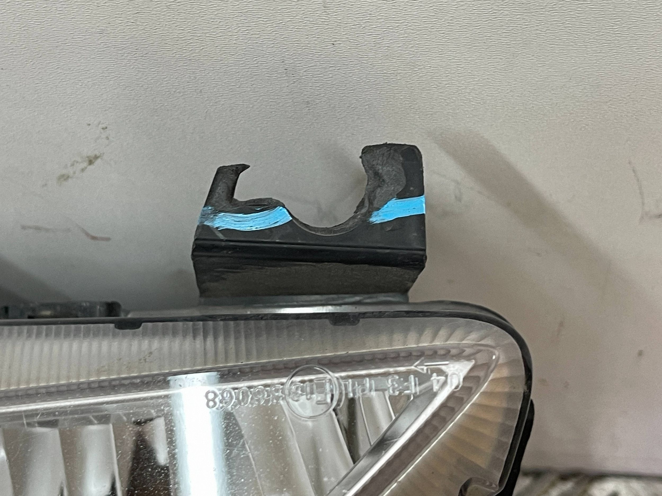 Nebelscheinwerfer links LED KIA STONIC GT 17- 92201-H8