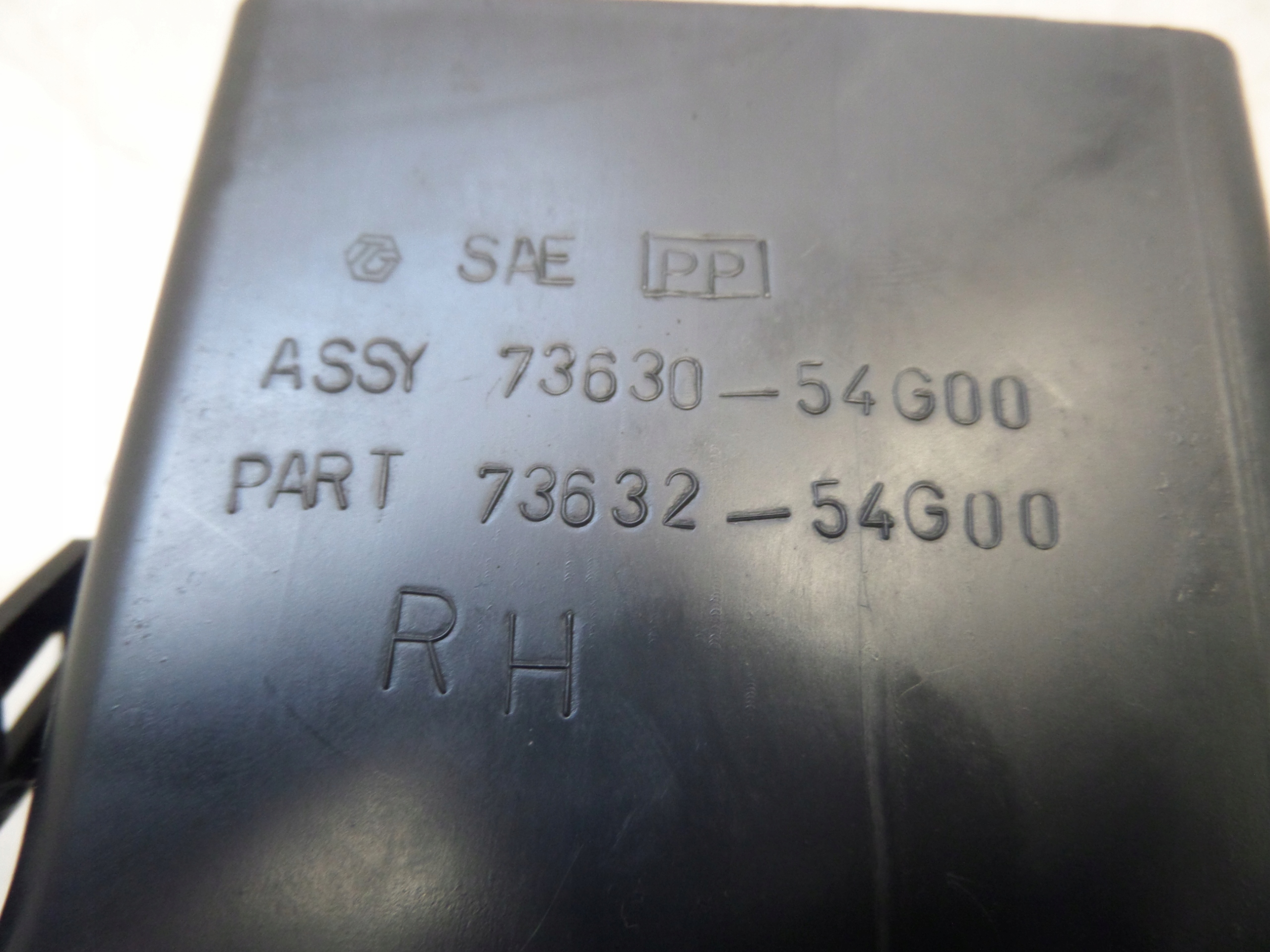 grid air conditioning devices right SUZUKI LIANA 01-04