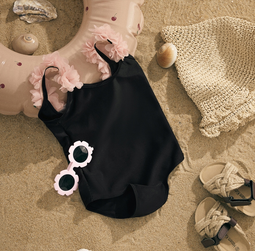 STRÓJ KĄPIELOWY KWIATY RÓŻ HIT Wiek dziecka 3 lata +