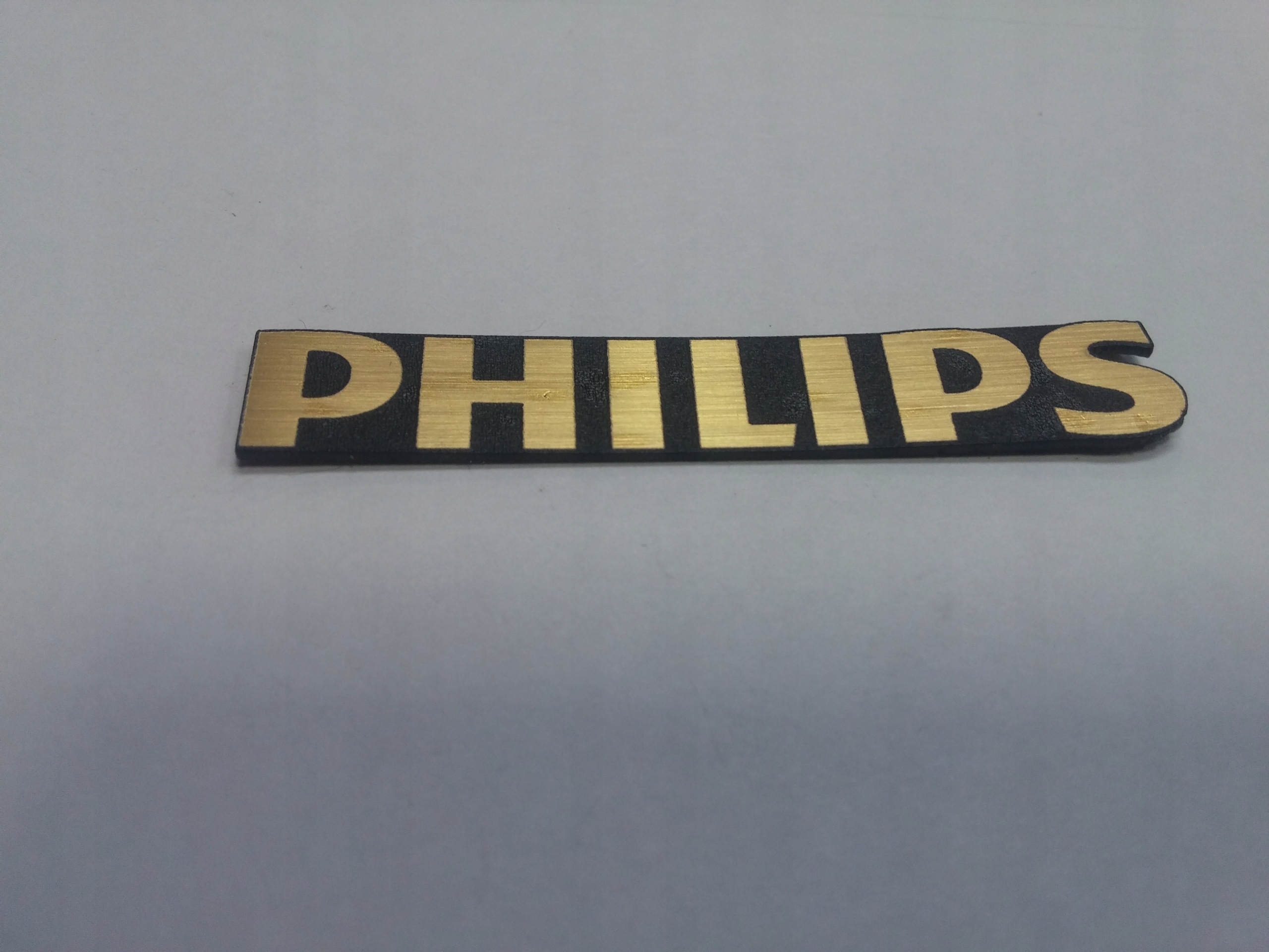 

Philips naklejka emblemat 30 x 5 mm * Złota