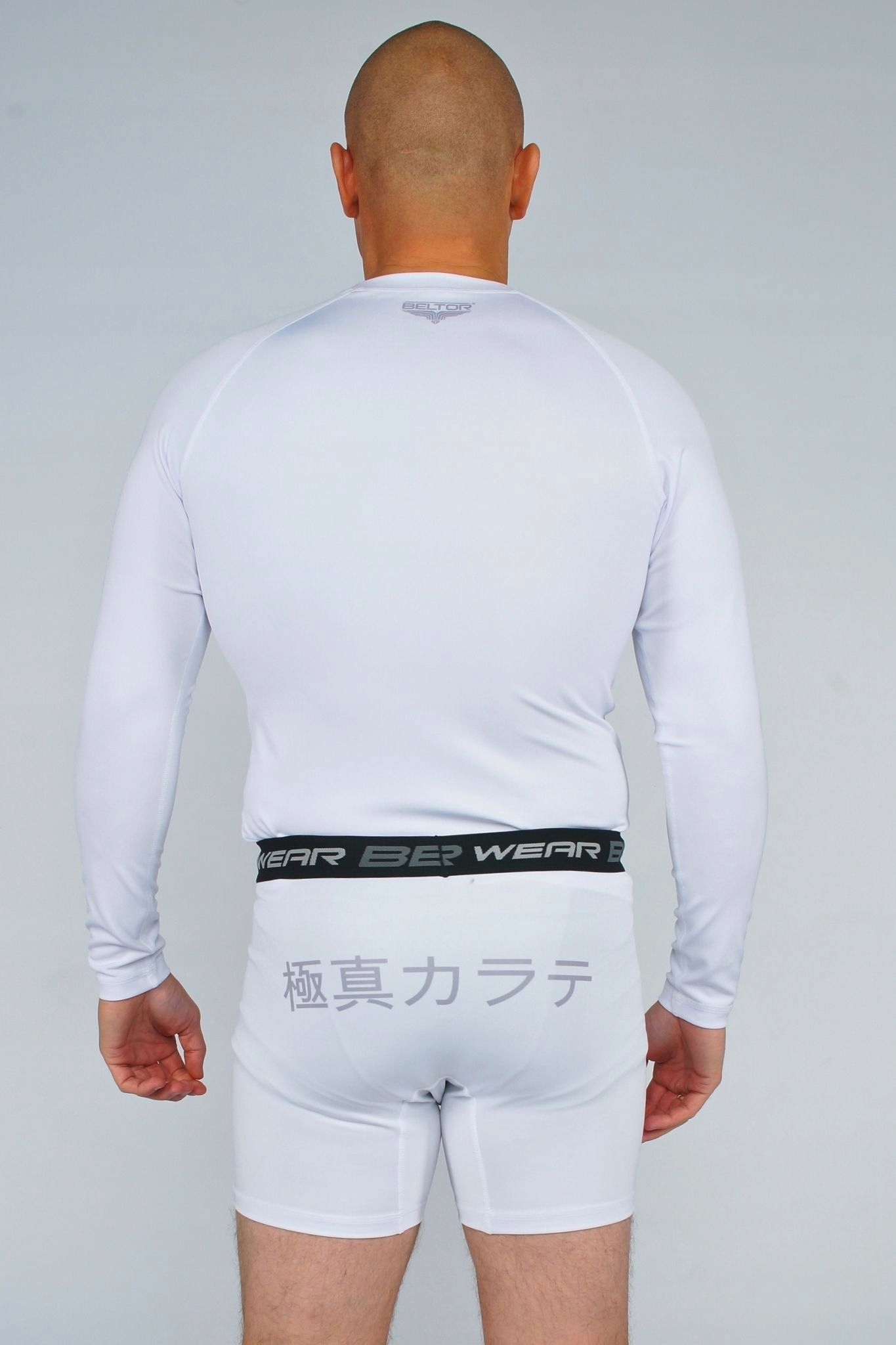 BELTOR BIAŁY RASHGUARD KARATE SUBLIMOWANY KOSZULKA TERMICZNA BIAŁA r. S Płeć produkt uniseks
