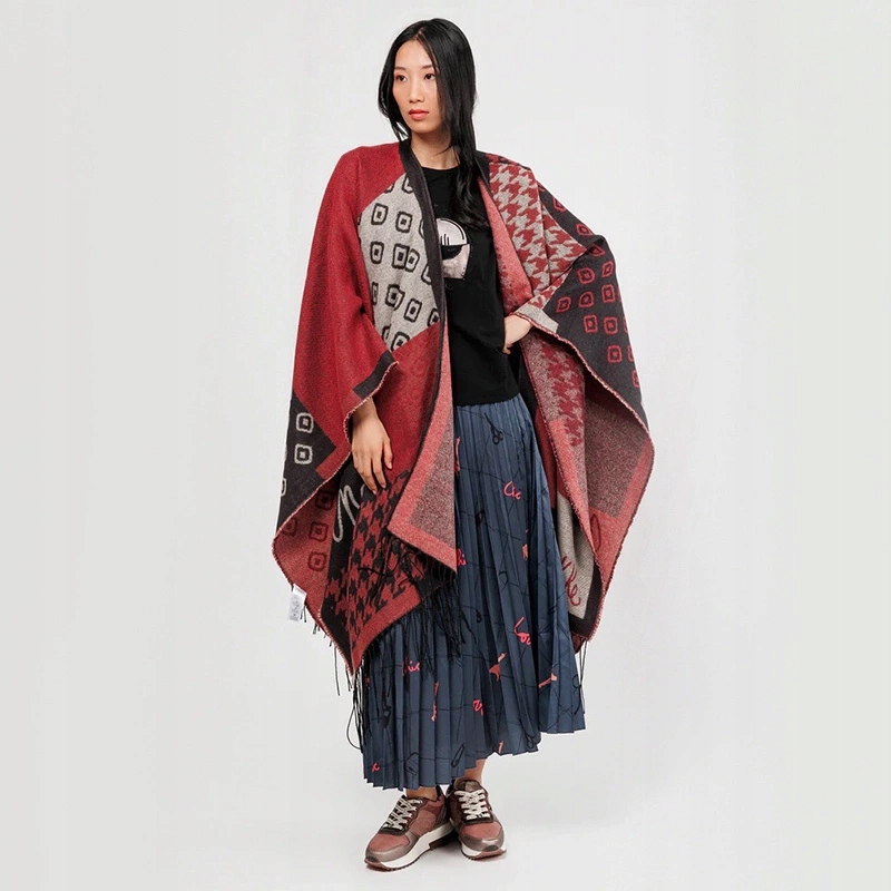 Teplé pončo s třásněmi Anekke Poncho Flecos Burdeos 41284-032