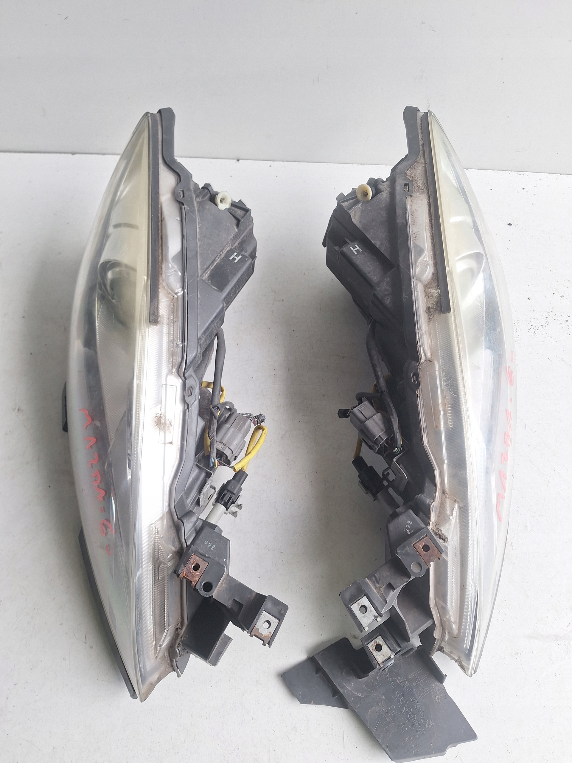 MAZDA 6 GH LIFT 10-12 light left XENON UK