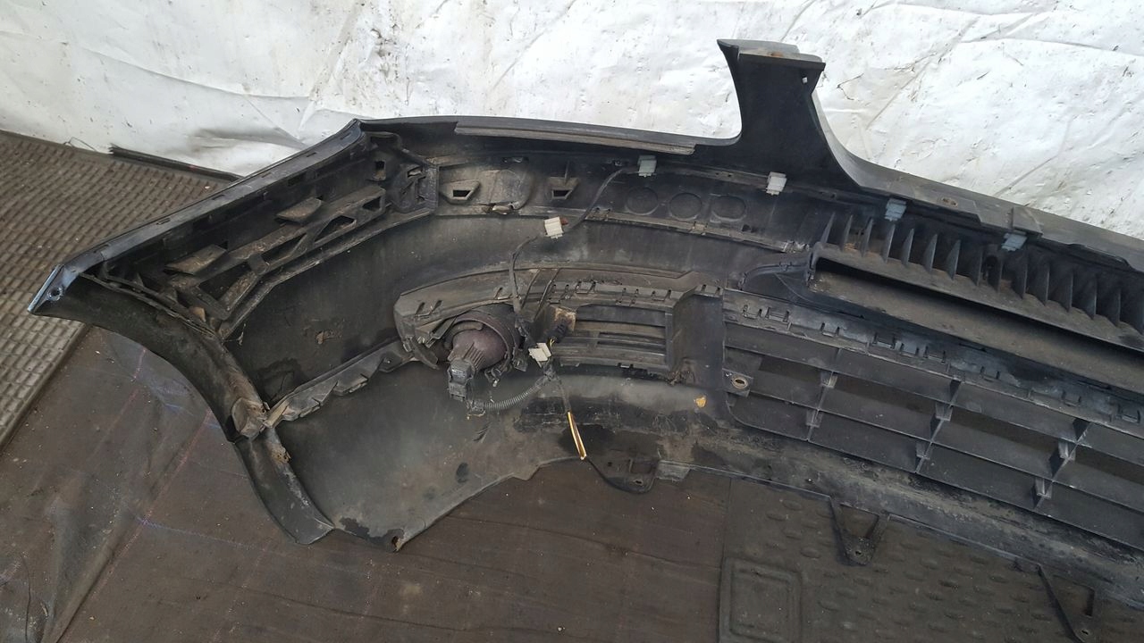 nárazník předek přední VW Touran L041