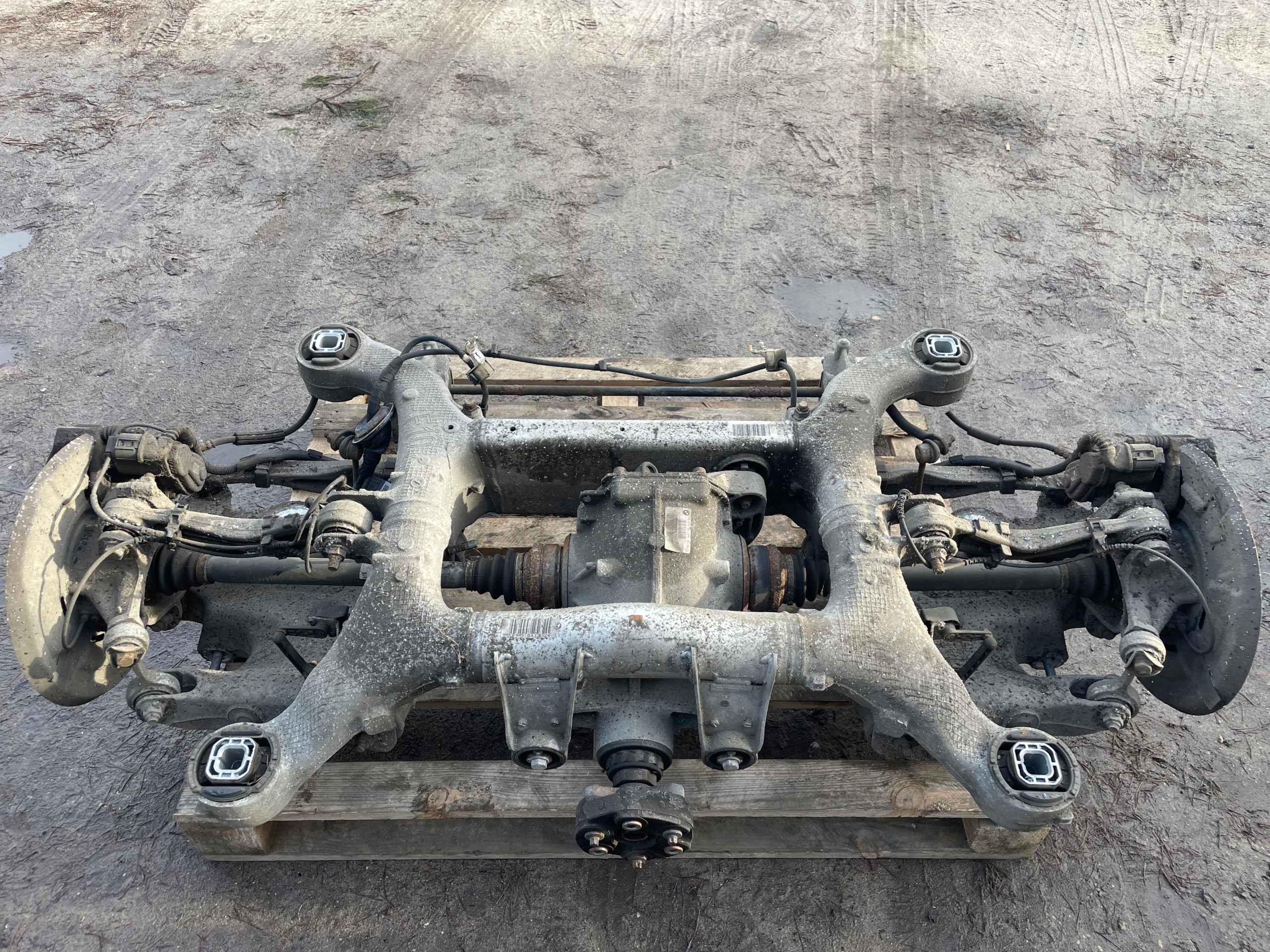 ZAWIESZENIE SANKI WÓZEK KOMPLETNE TYŁ BMW F11 3.0D