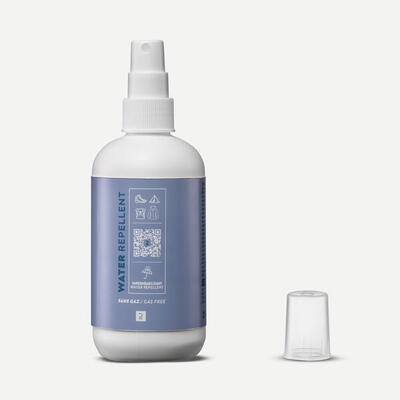 Impregnat do odzieży, sprzętu i butów w sprayu