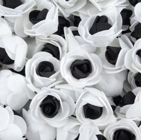 Czarne Piankowe róże 3 CM różyczki 10 sztuk