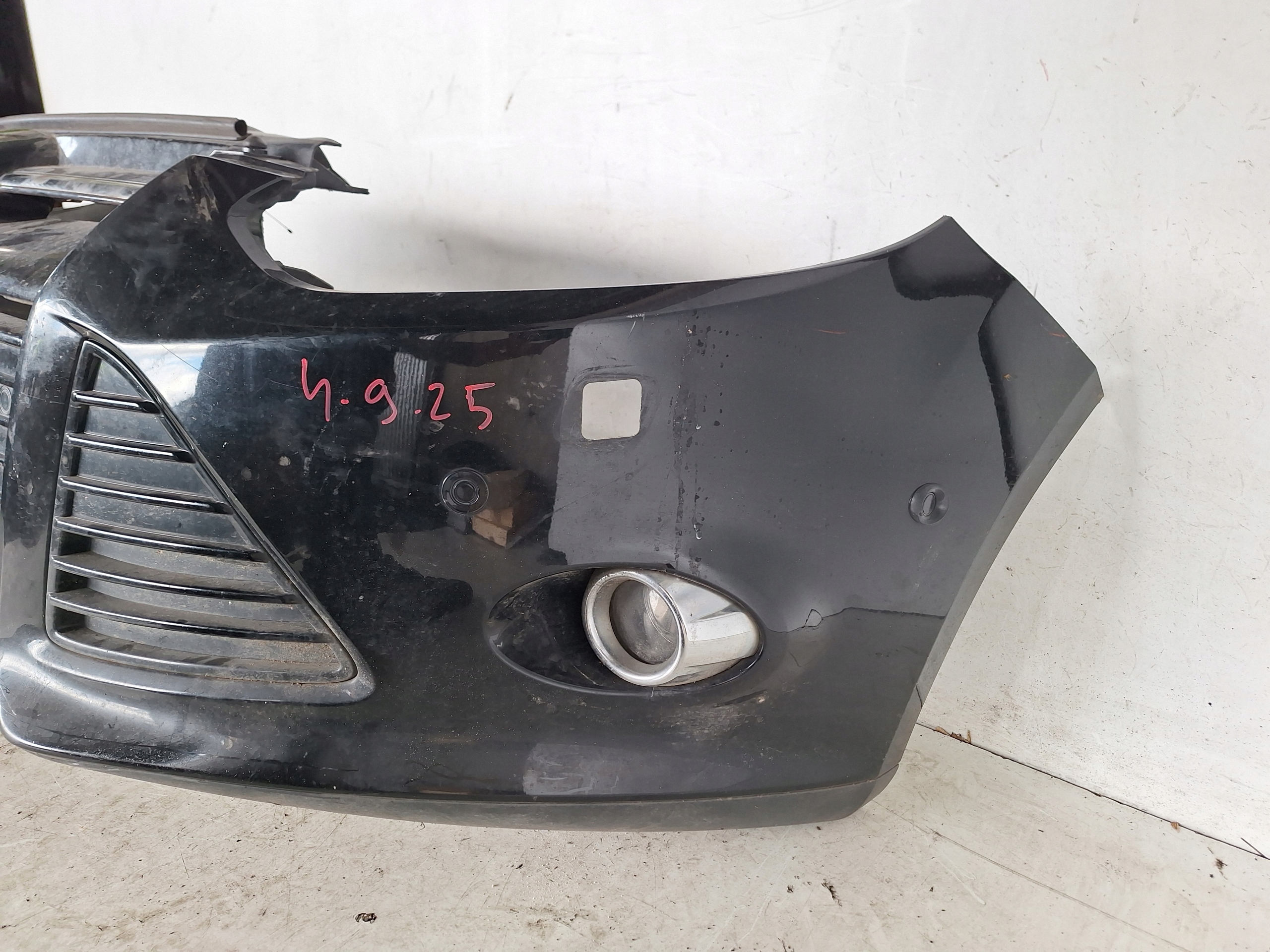 FORD FOCUS MK3 11-14 bumper XENON + 6XPDC