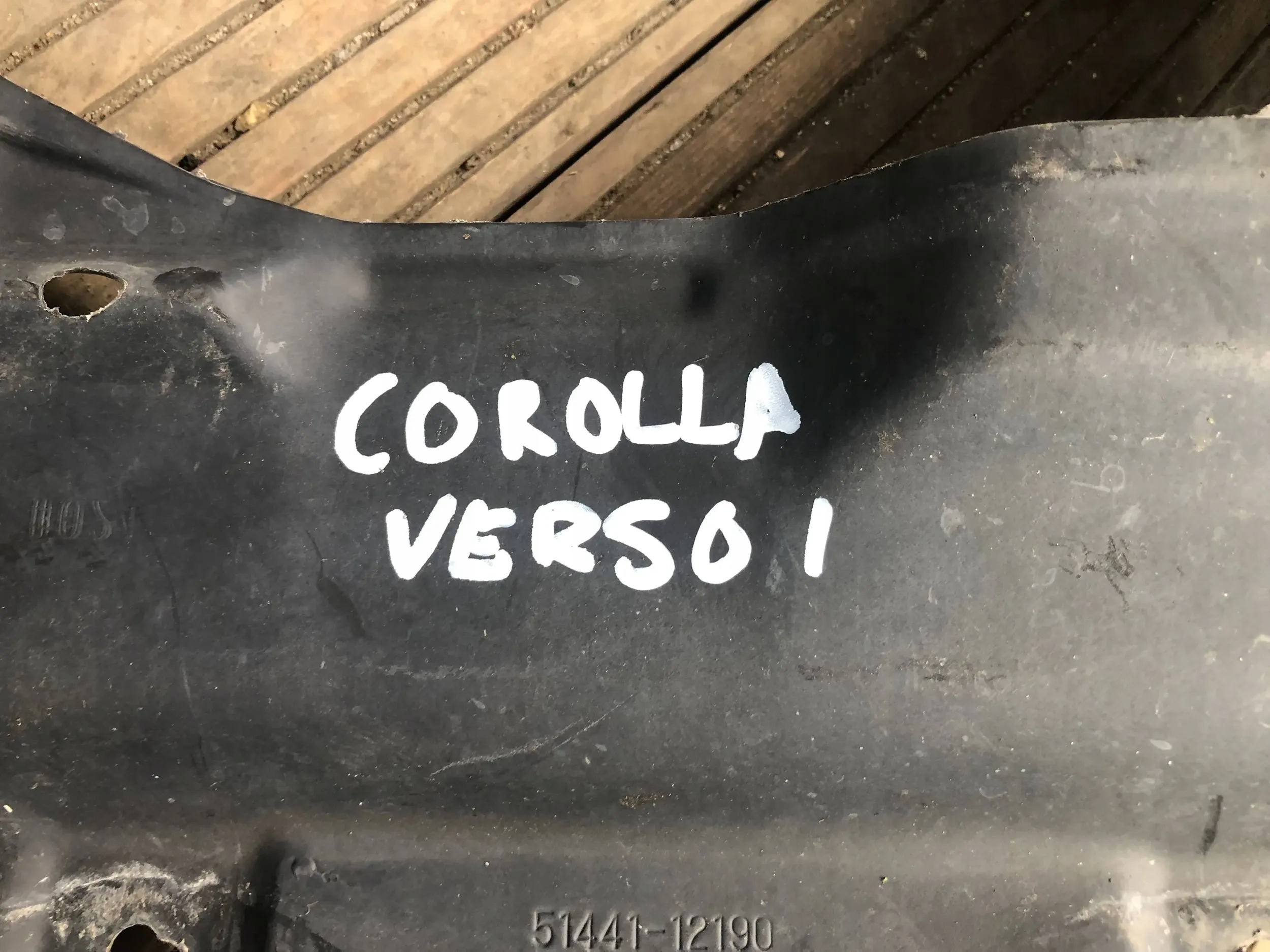 cover below engine TOYOTA COROLLA VERSO and 51441-12190
